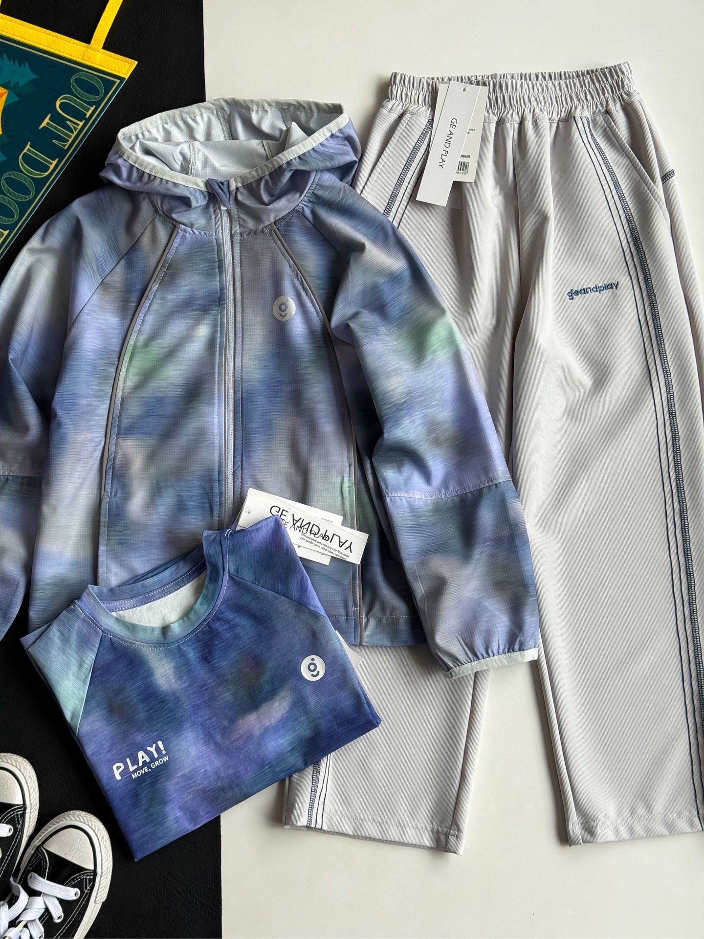 : Camiseta PLAY de secado rápido 69.9@, pantalones de cuero hielo cosidos 79.9@, chaqueta de protección solar de camufl…