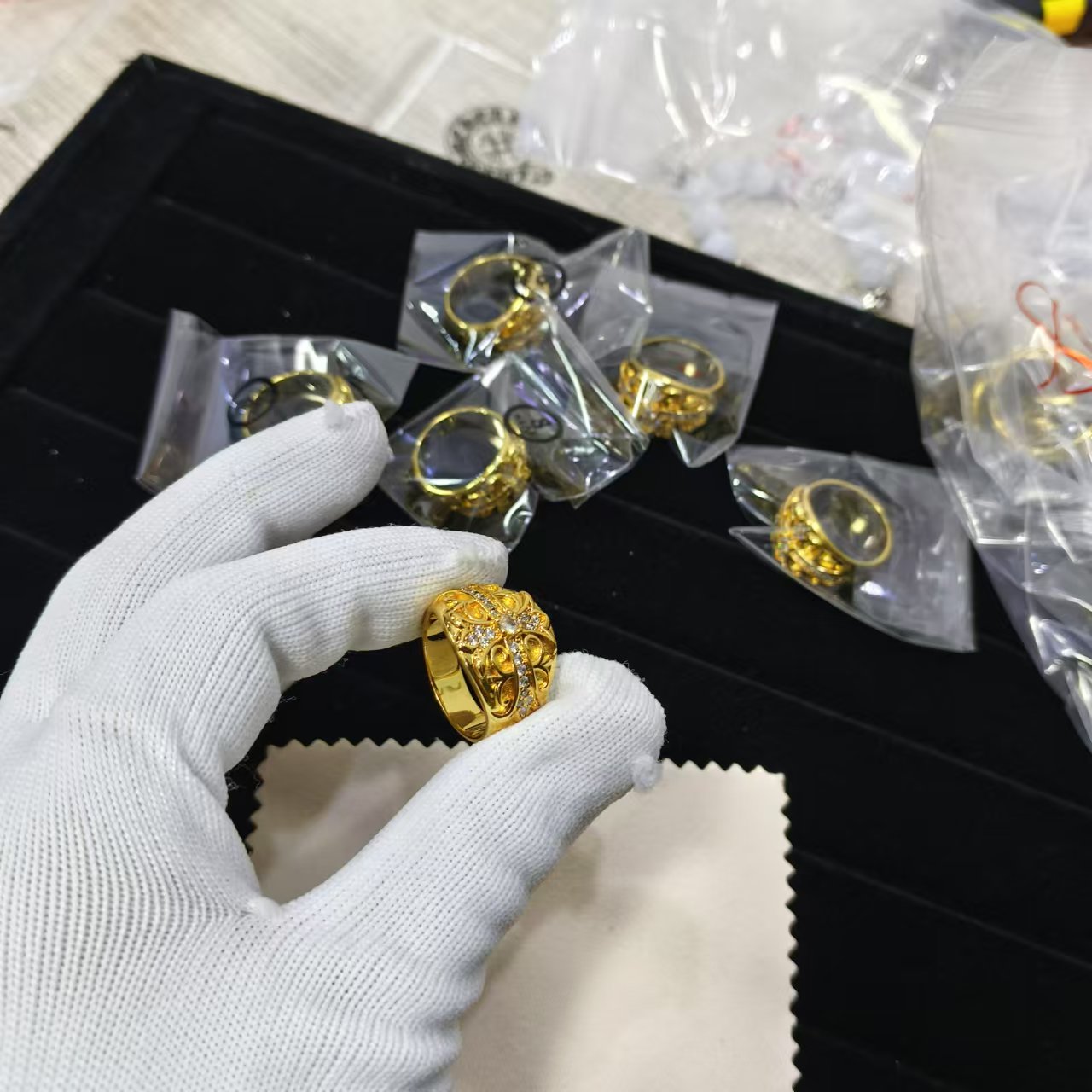 クロムハーツ 新作リング - スタイリッシュなデザイン