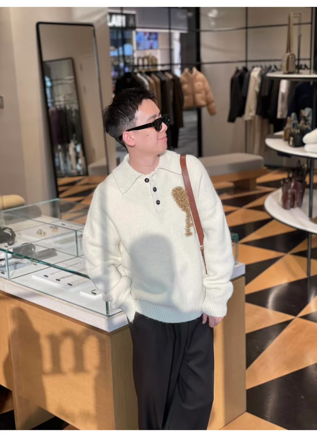 Louis Vuitton Haute Couture Haute Couture Ready-to-Wear Clothing Dress 3