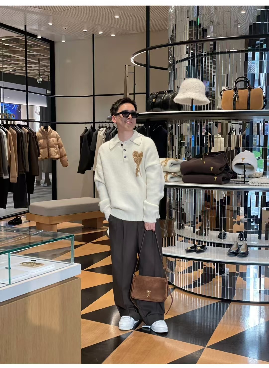 Louis Vuitton Haute Couture Haute Couture Ready-to-Wear Clothing Dress 2