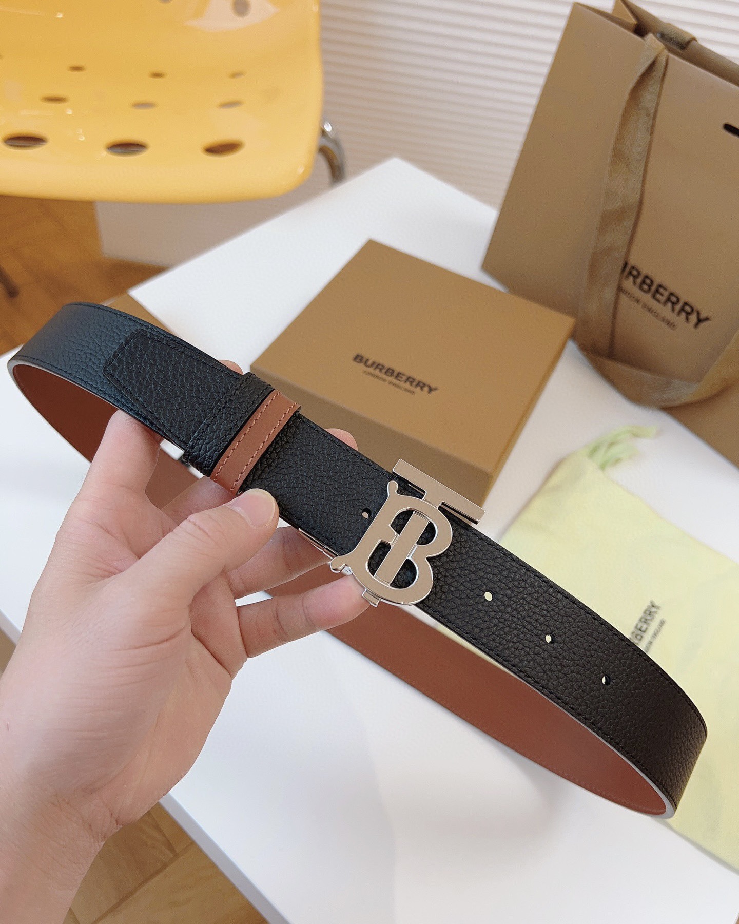 Burberry Belts Men Fashion Casual