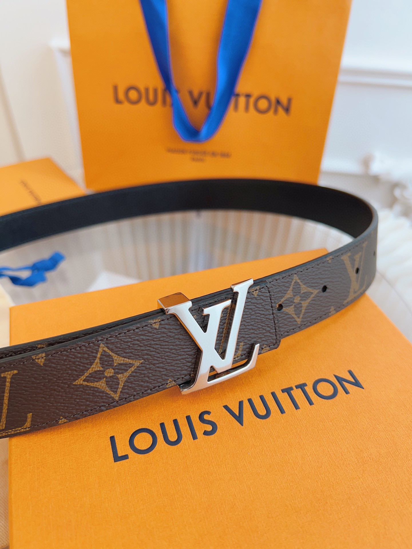 We Curate The Best
 Louis Vuitton Belts Women