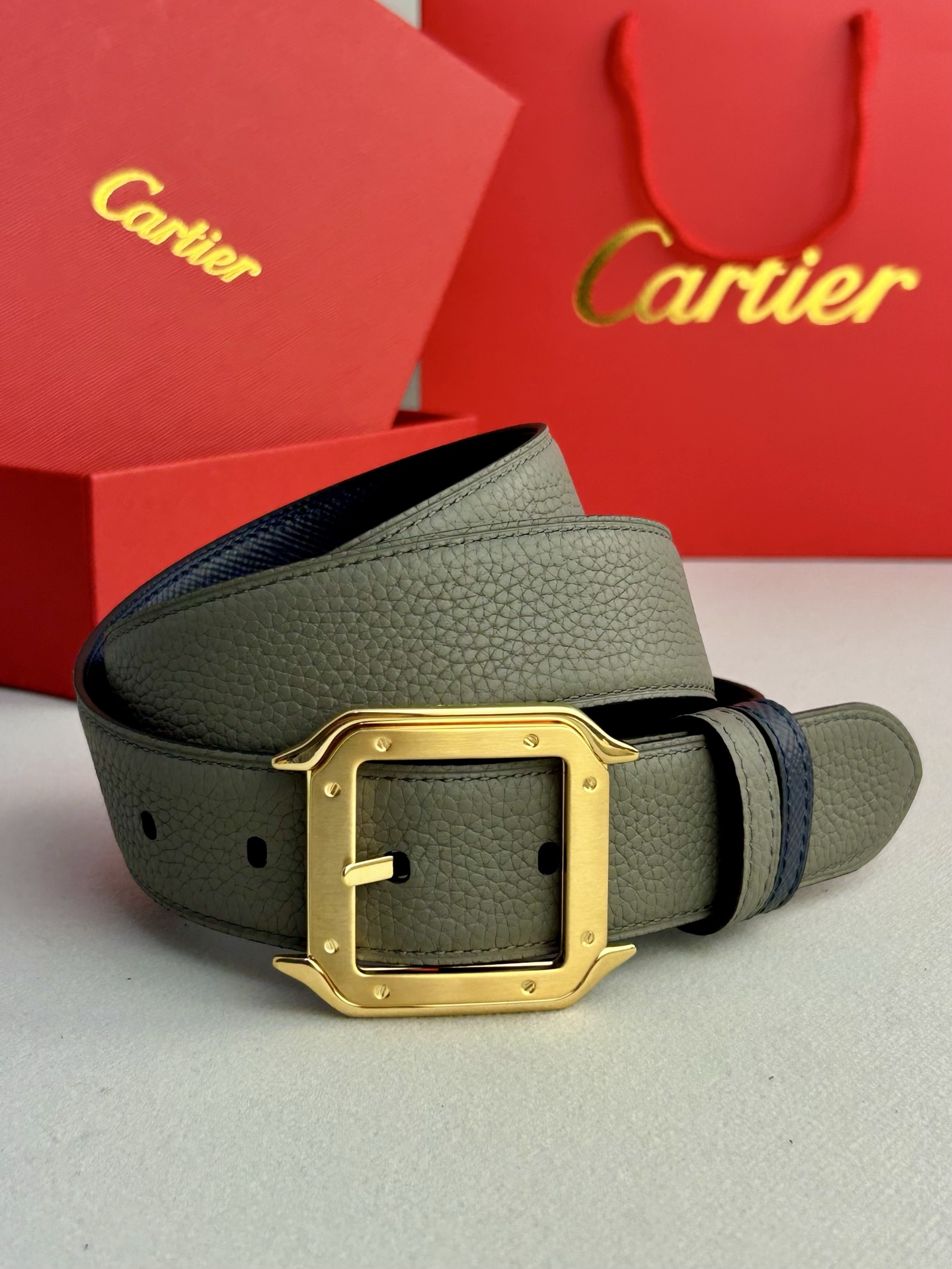 “Cartier Classic Men’s Belt: Premium Leather, Gold Buckle, 35mm Wide, High-End Quality” - 图片 7