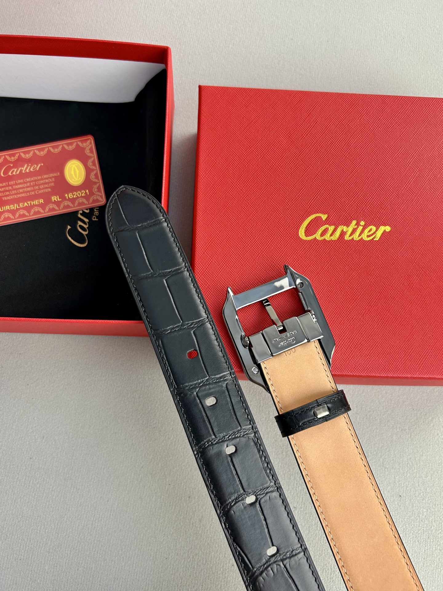 Review: Cartier Classic Men’s Belt – Premium Quality Leather and Gold Details - 图片 2