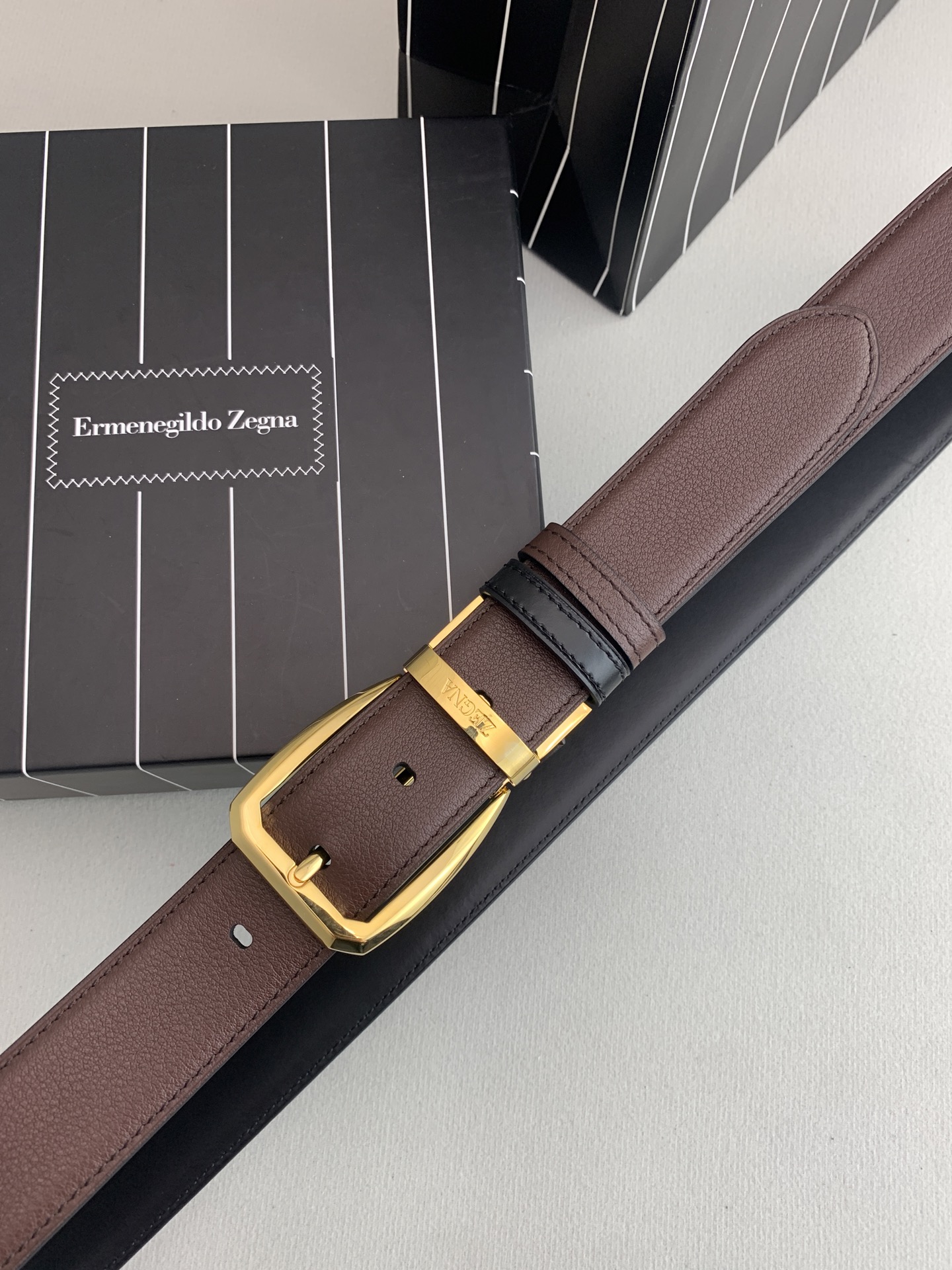 Zegna P483 Cabinet: High-Quality Classic Leather Belt with New Male Style Concept. - 图片 4