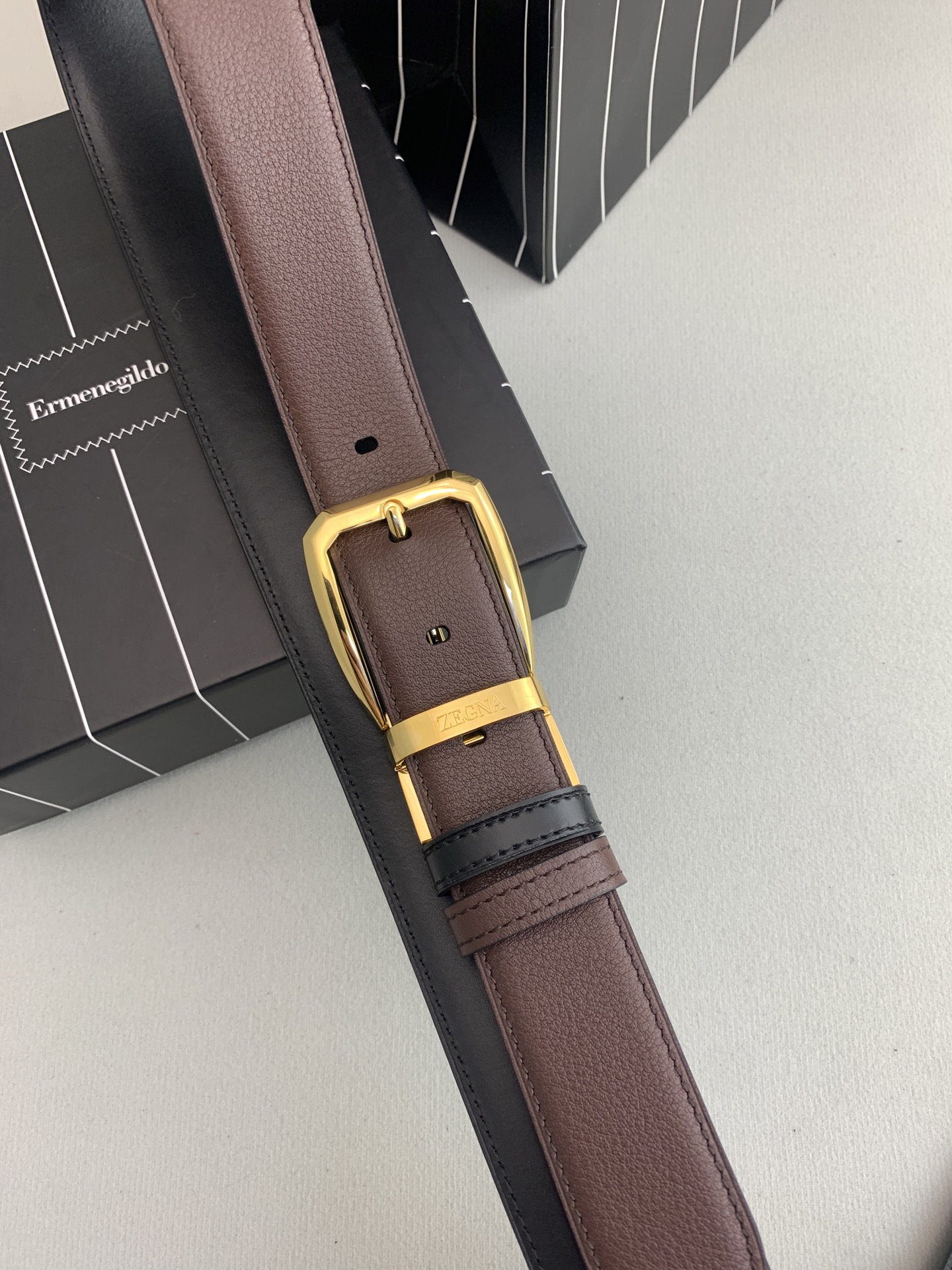 Zegna P483 Cabinet: High-Quality Classic Leather Belt with New Male Style Concept. - 图片 3
