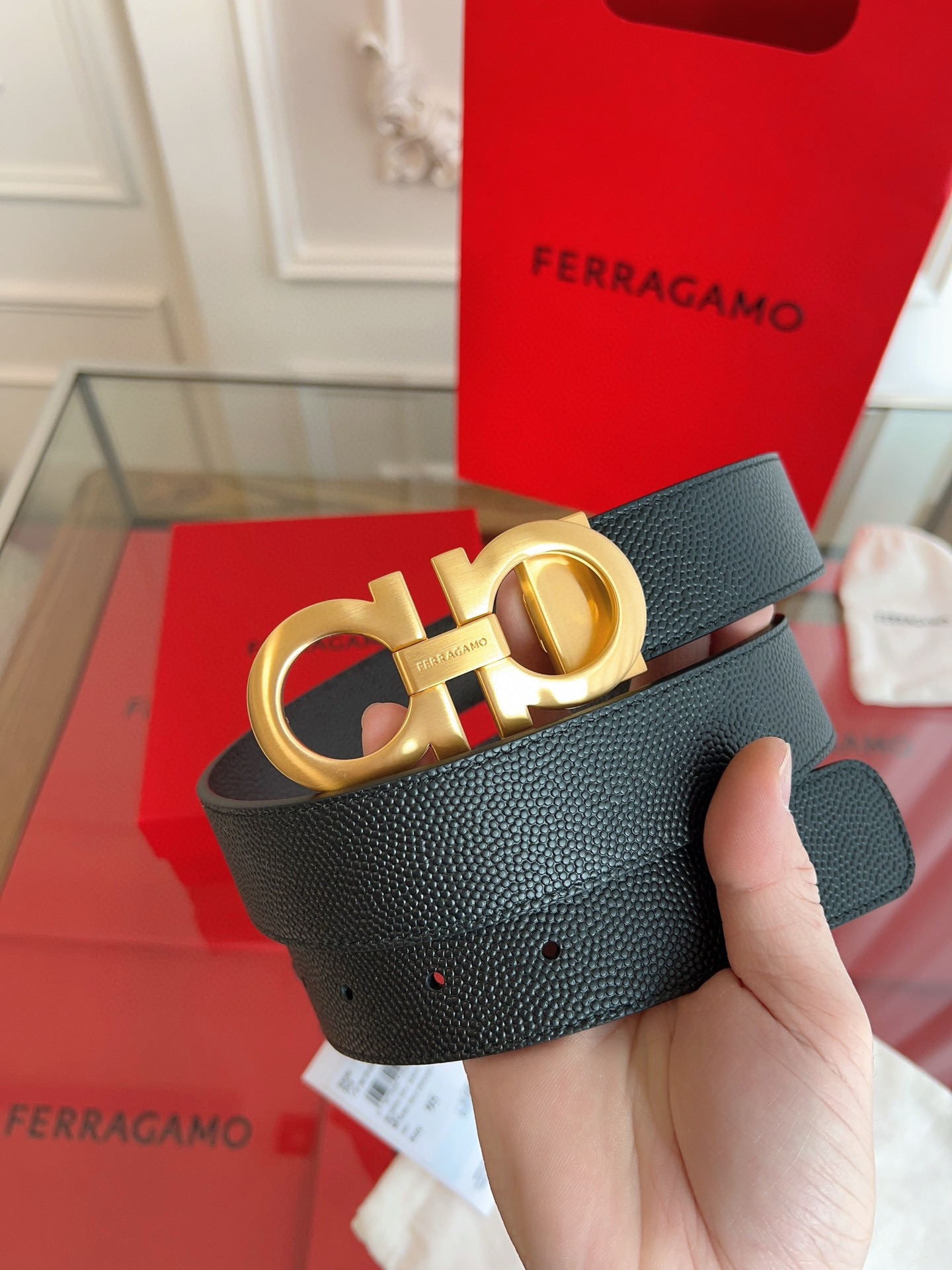 High-End Male Belt: P506 Regular Grade Feragmu Cabinet Quality NFC Chip Scan Certification - 图片 1