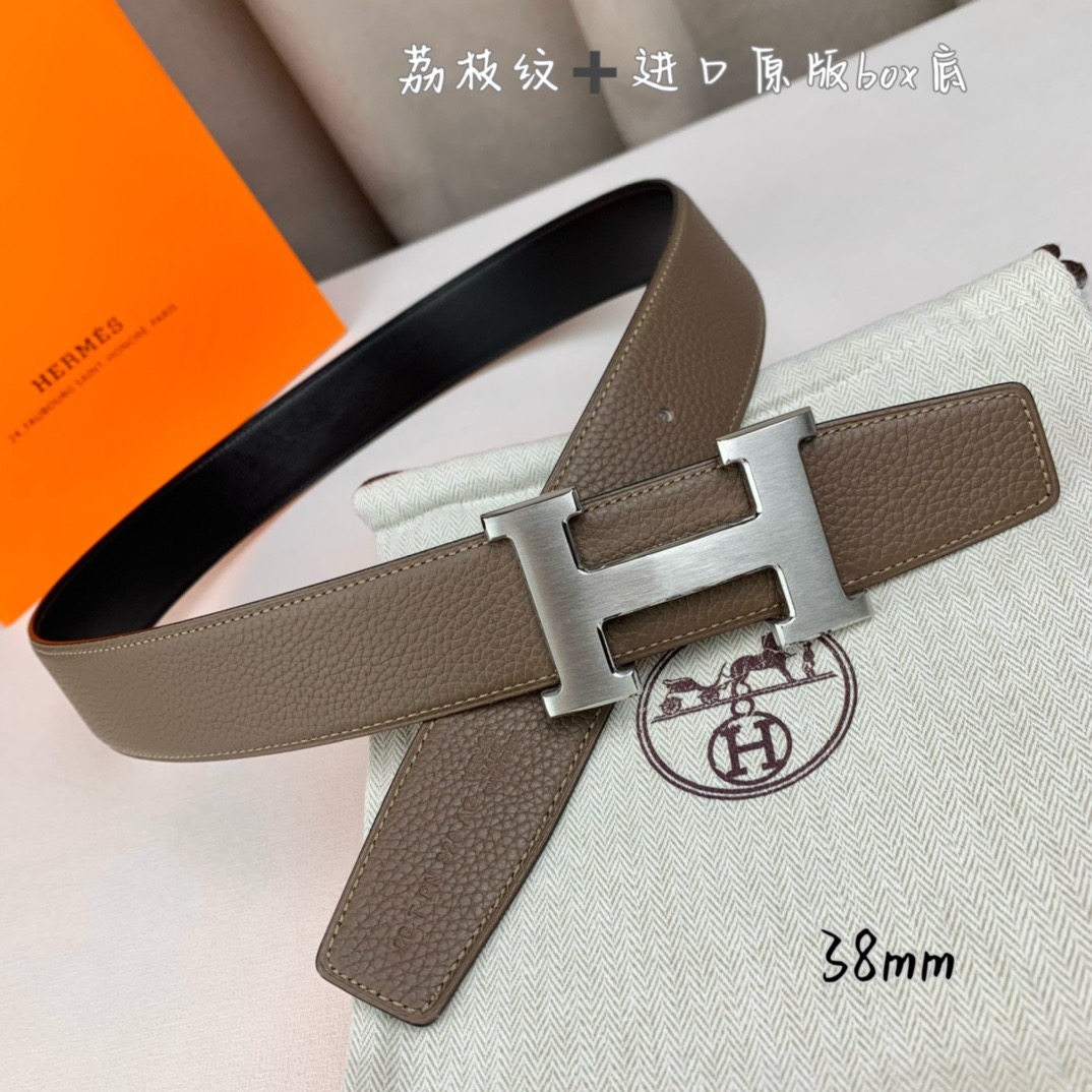 H家带宽38cm 正品尺寸  拉丝钢扣，真空电镀，工艺精细，头层牛皮.质感十足，手感柔软。时尚个性，经典百搭！可自行搭配