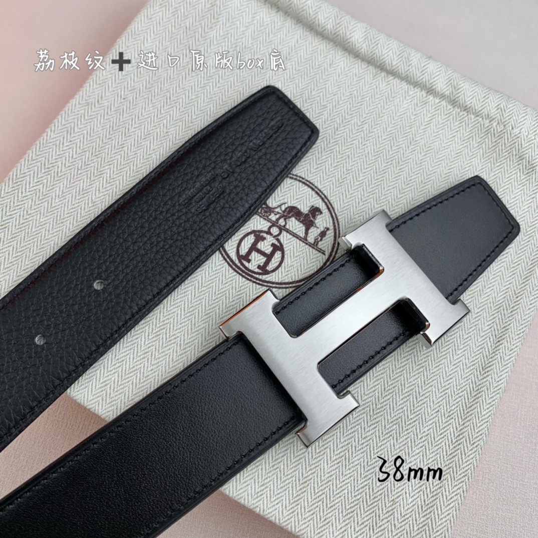 H家带宽38cm 正品尺寸  拉丝钢扣，真空电镀，工艺精细，头层牛皮.质感十足，手感柔软。时尚个性，经典百搭！可自行搭配
