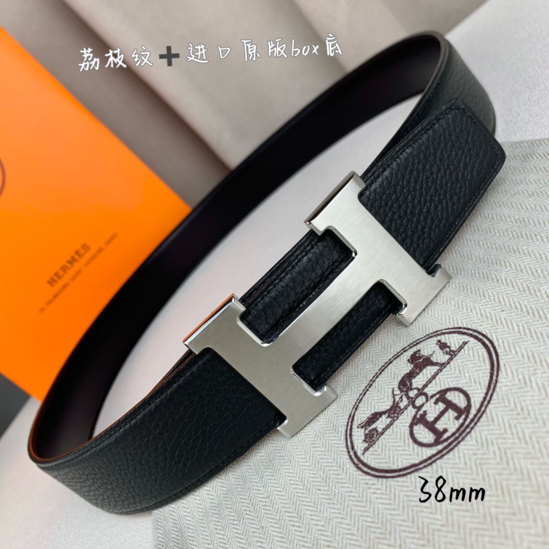 H家带宽38cm 正品尺寸  拉丝钢扣，真空电镀，工艺精细，头层牛皮.质感十足，手感柔软。时尚个性，经典百搭！可自行搭配