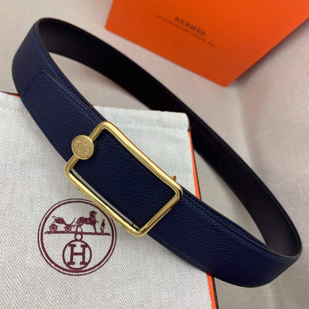 H家带宽38cm 正品尺寸 拉丝钢扣，真空电镀，工艺精细，头层牛皮.质感十足，手感柔软。时尚个性，经典百