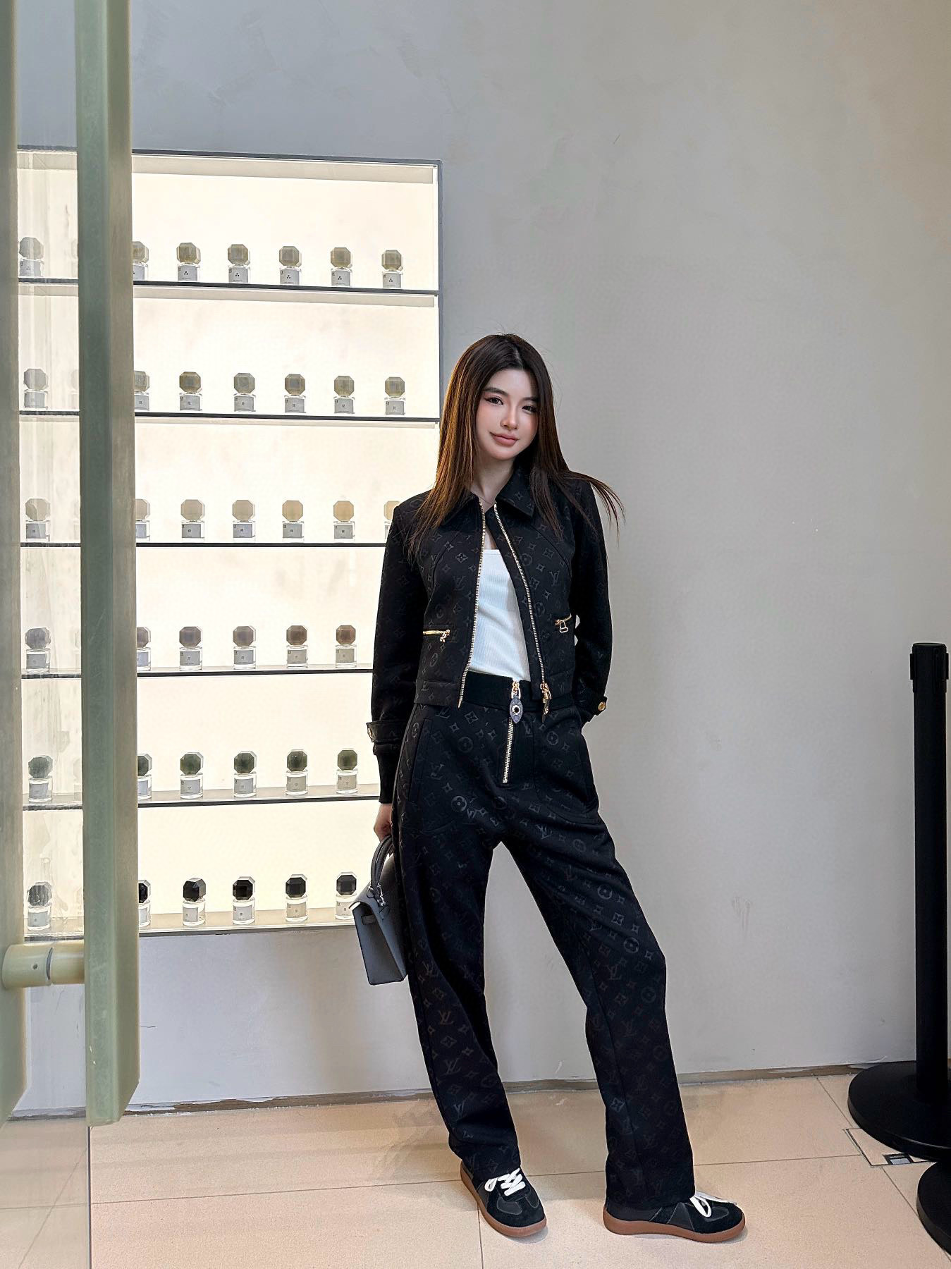 Louis Vuitton Women's Black Monogram Corduroy Jacket and Pants Set 1 i1739798629942 2287 0 0