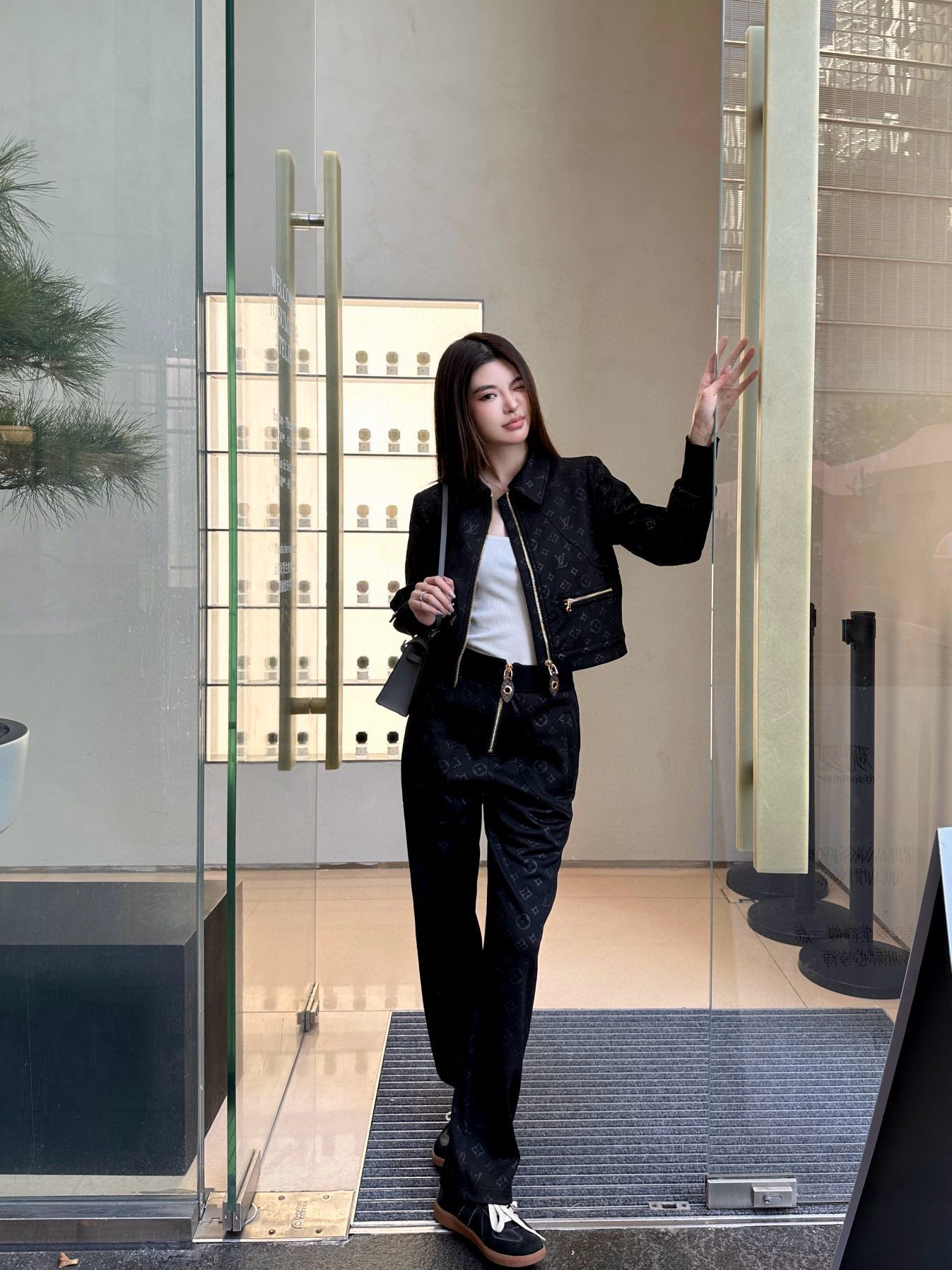 Louis Vuitton Women's Black Monogram Corduroy Jacket and Pants Set 7 i1739798629943 8938 0 5