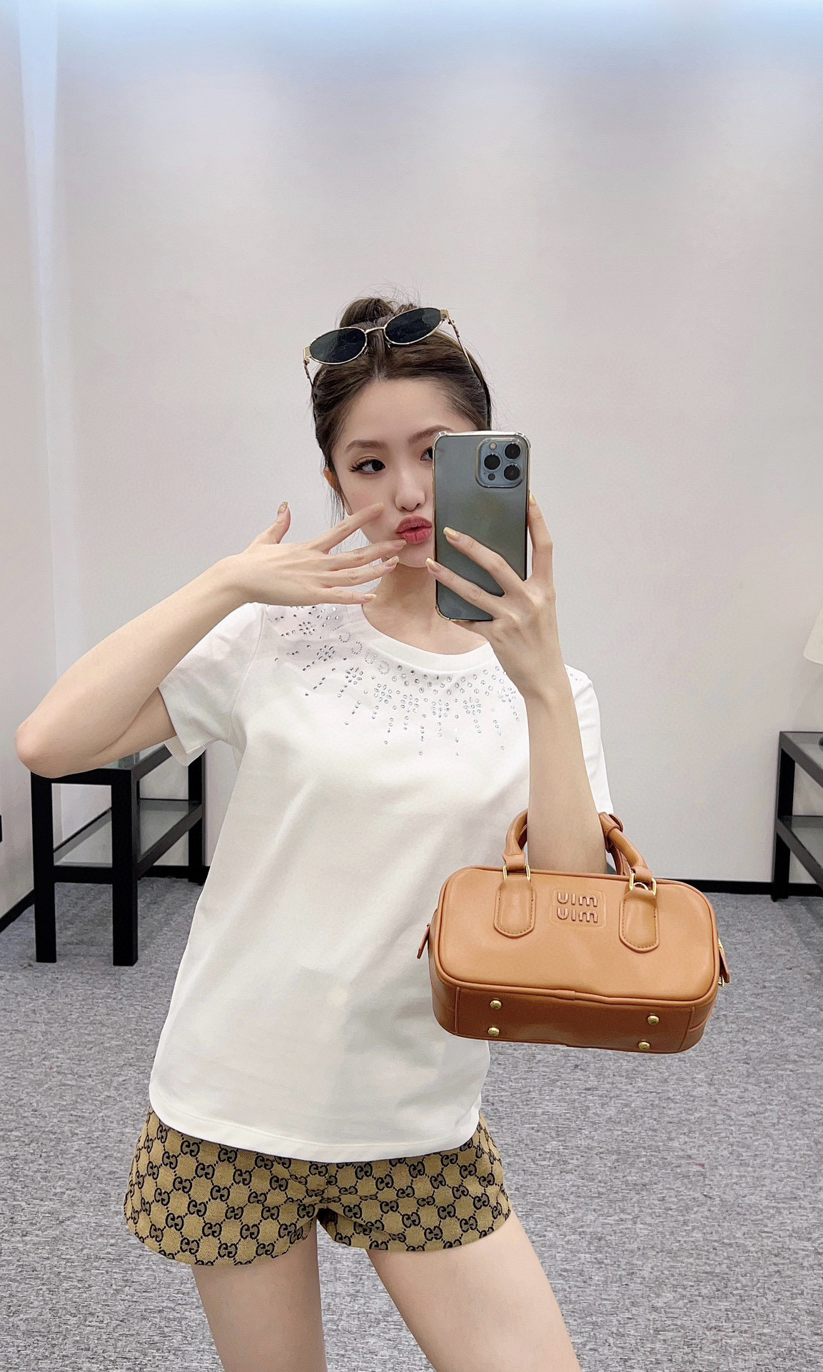 Gucci 2025 Rhinestone Embellished Cotton Tee, Short Sleeve, Crew Neck 5 i1741182435895 8903 0 5
