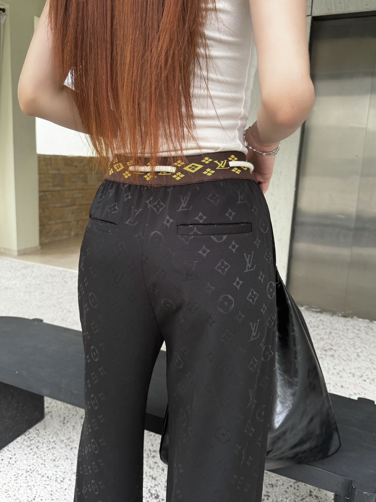 i1746976466027 1235 0 8