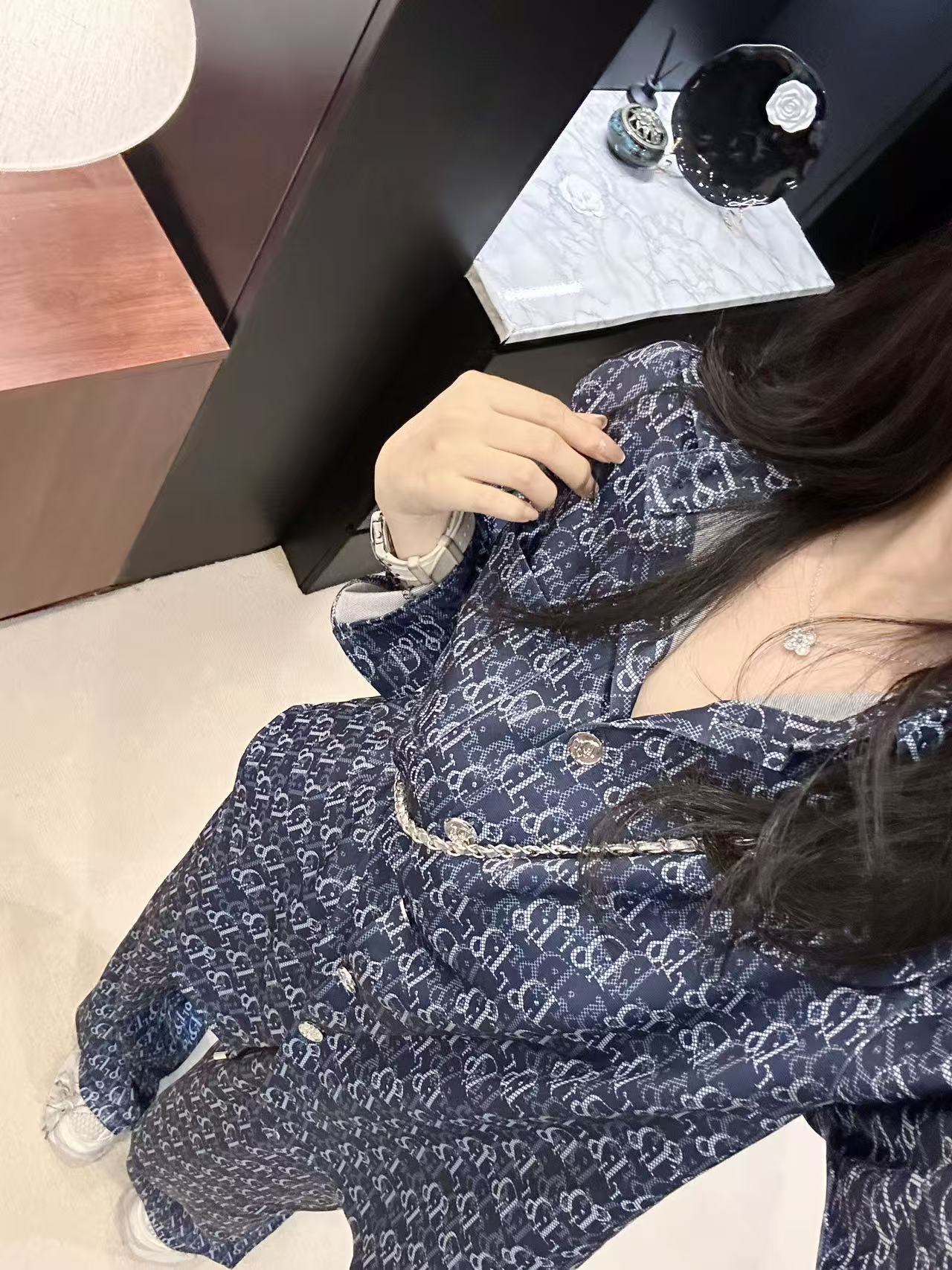 i1747061021617 1463 0 6