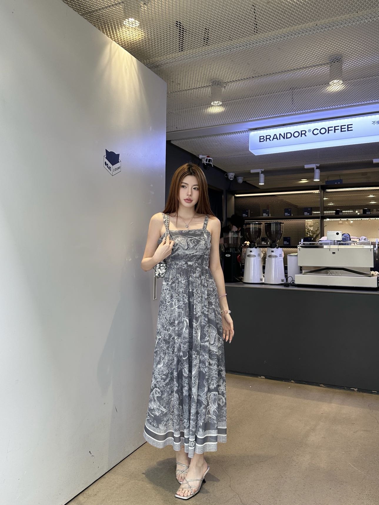 i1752679323049 8125 0 0