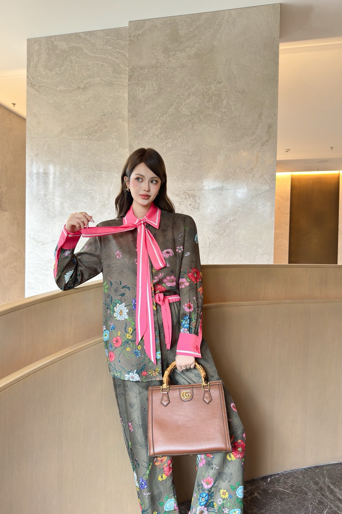 Gucci 2025FW Floral Print Silk Pajama Set, High-End Luxury, S-M-L Sizes 2 i1756219095233 2163 0 1