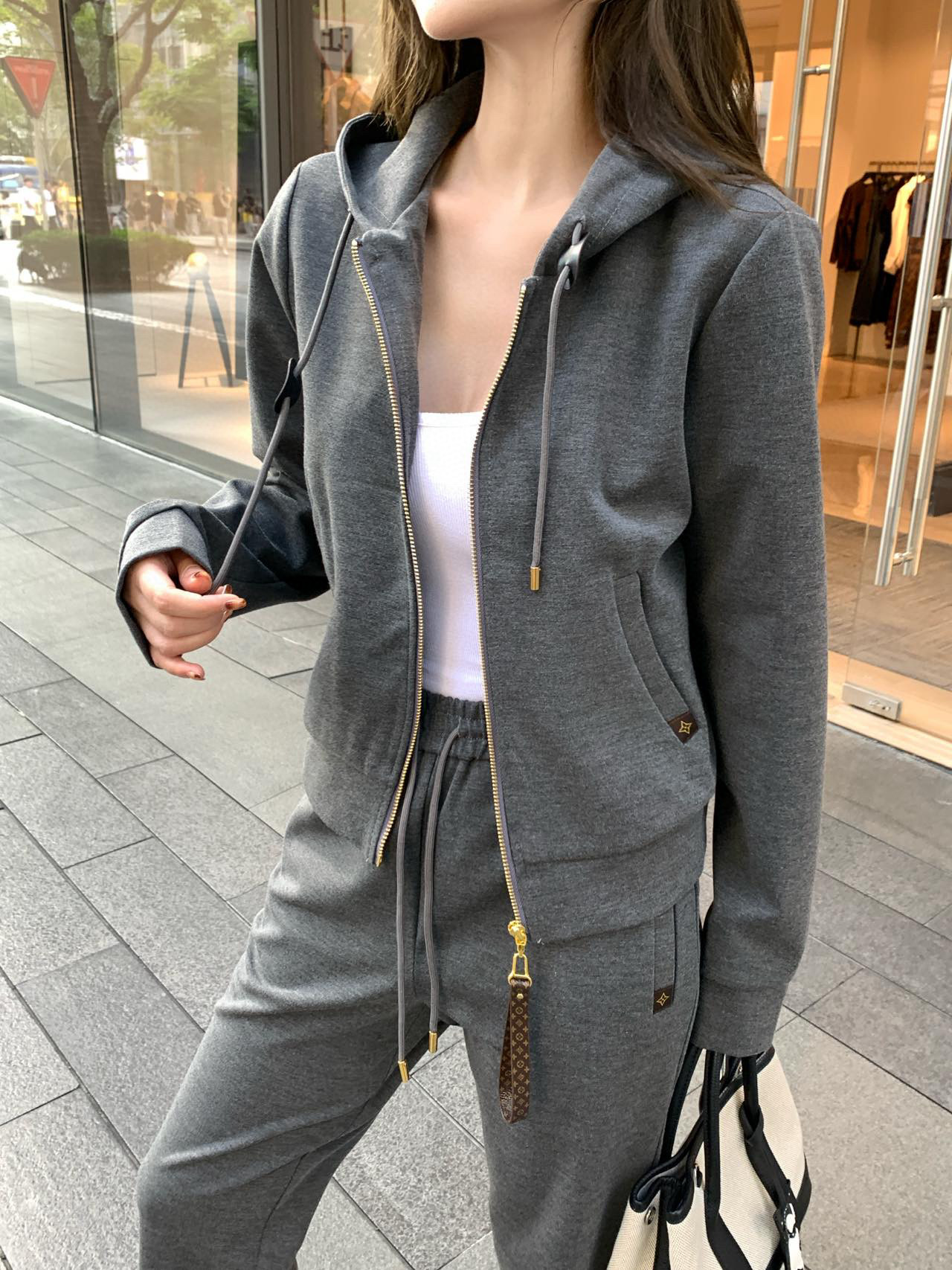 Louis Vuitton Women's Gray 2025FW Tracksuit Slim Fit Elegant Style