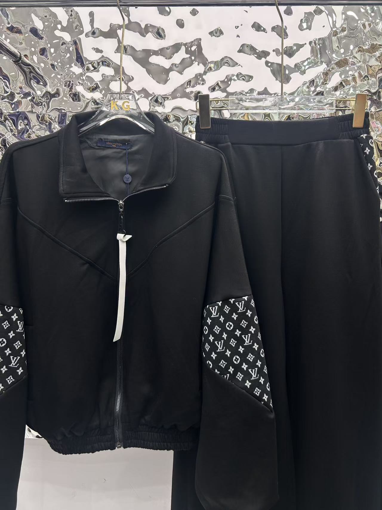 i1760367591611 2516 0 1