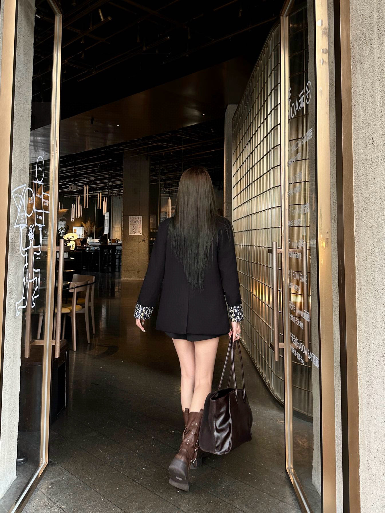 i1760794551552 2349 0 8