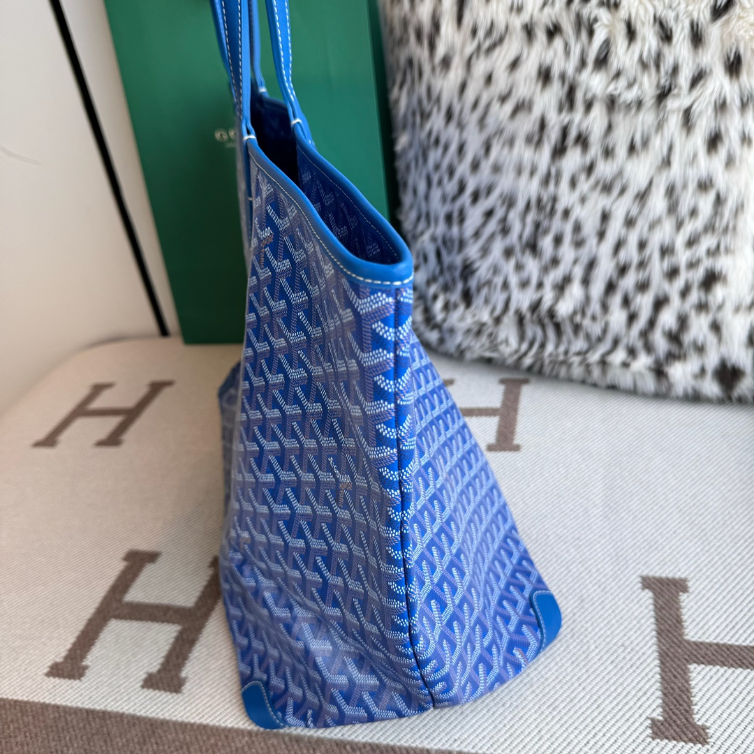 Goyard Top
 Tote Bags