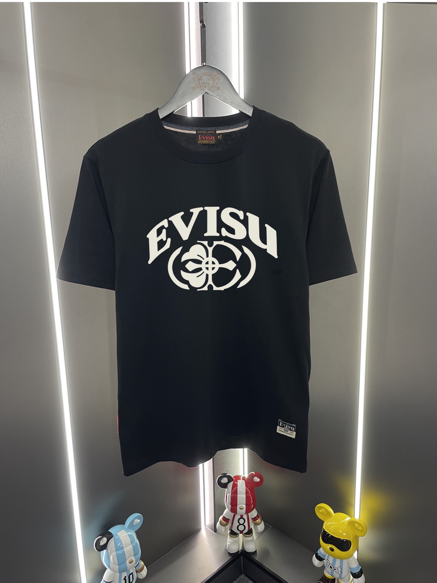 P60 Evisu Fushun 2026 nuevo estilo con estampado de logotipo, letras y flor familiar, camiseta de cuello redo…