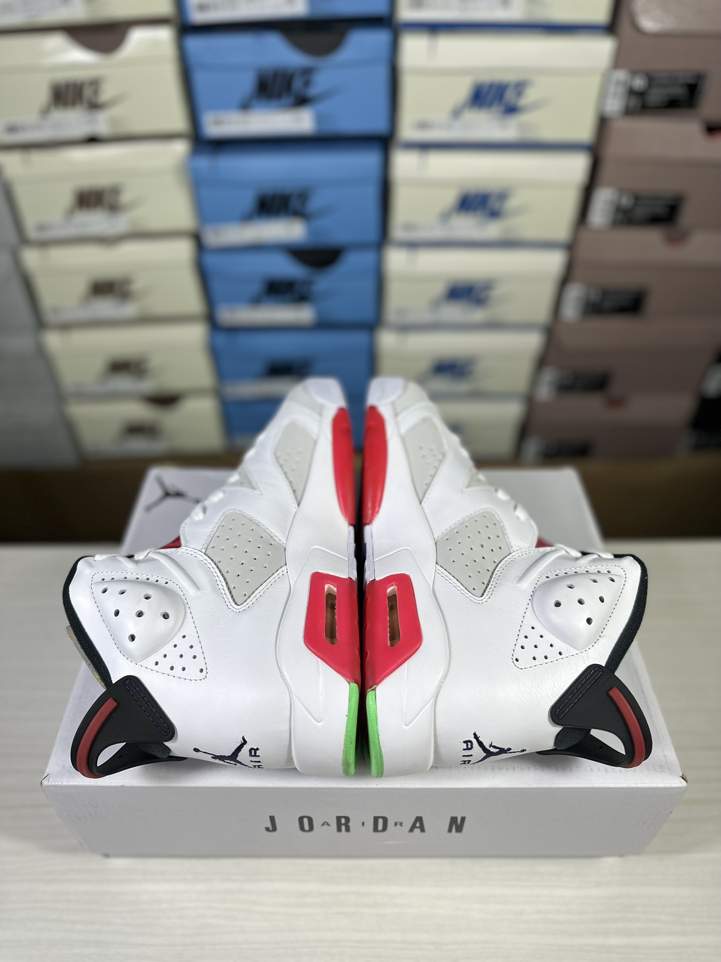 JordanAirJordan6retroneutralgrey高帮复古篮球鞋男款兔八哥货号CT8529