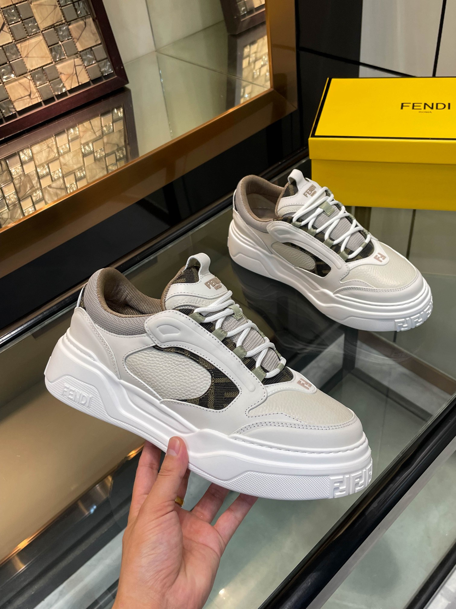 🎤 🎤 - 🔍🔍🔍 - - - T U · - · ( · · ) -Taglia 38-45 Fendi Scarpe sportive Scarpe Scarpe