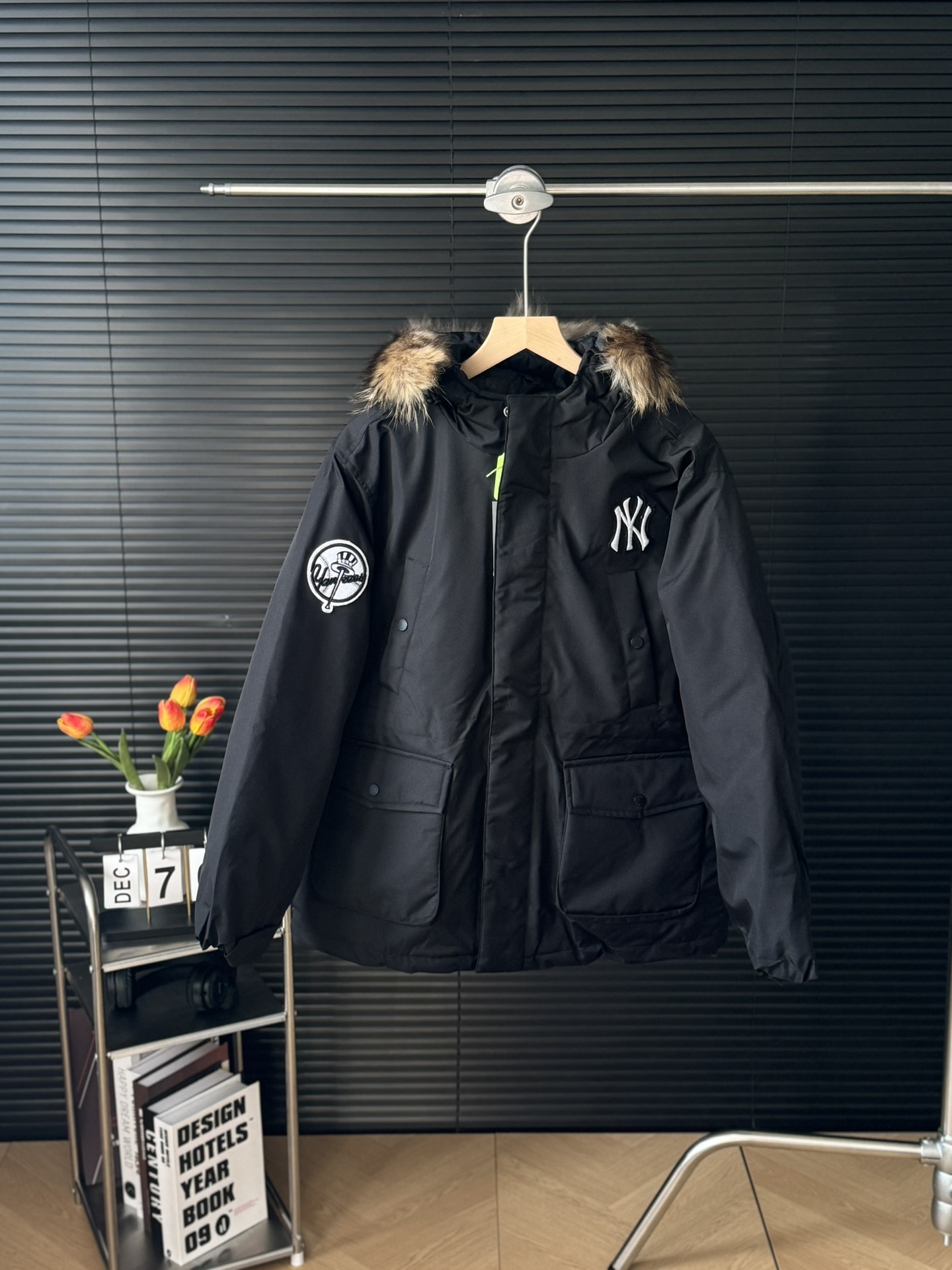 MLB Clothing Coats & Jackets Down Jacket At Cheap Price
 Black White Embroidery Unisex Duck Down Winter Collection Hooded Top