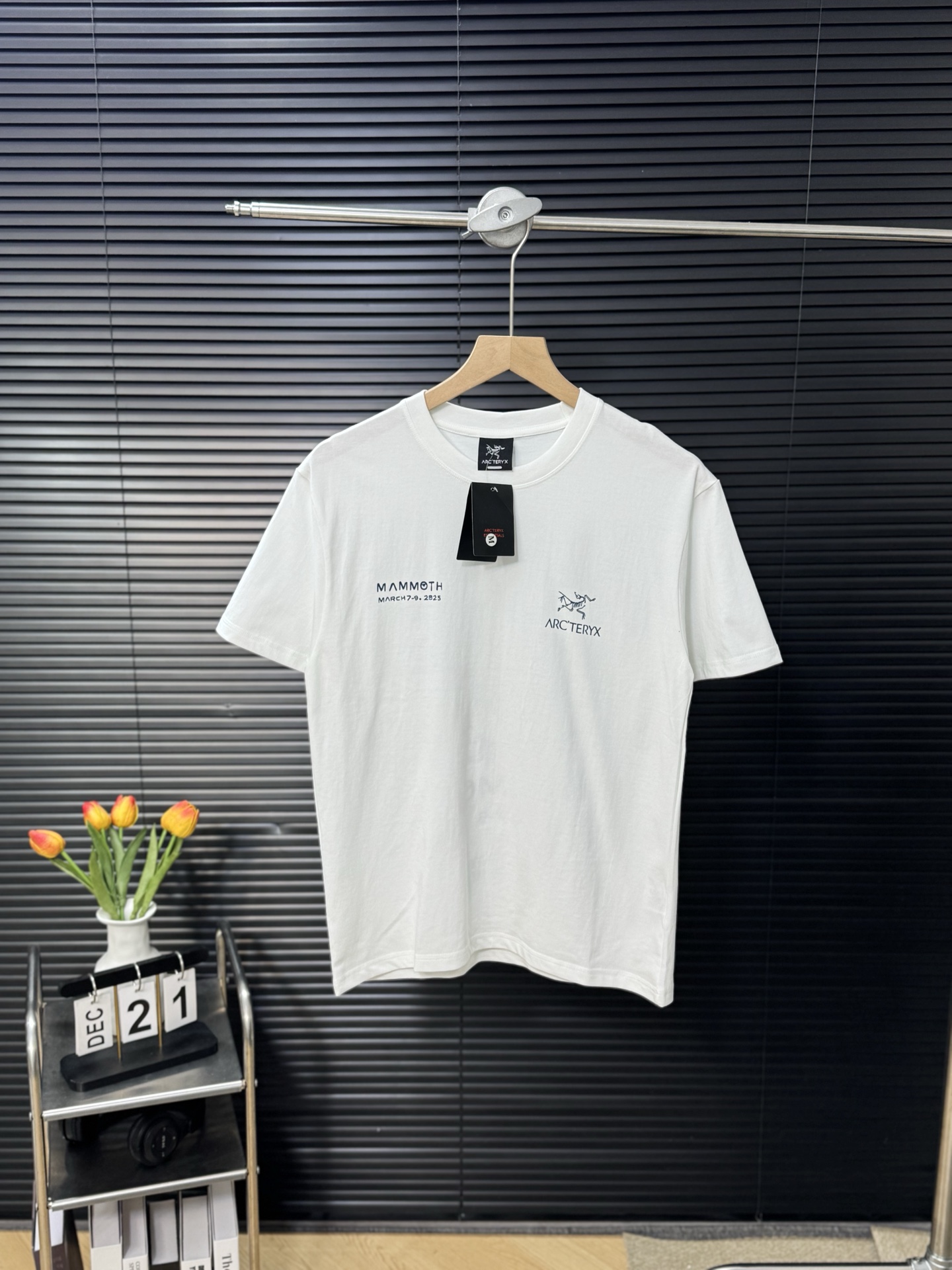 Alternative view of T-Shirt 02991