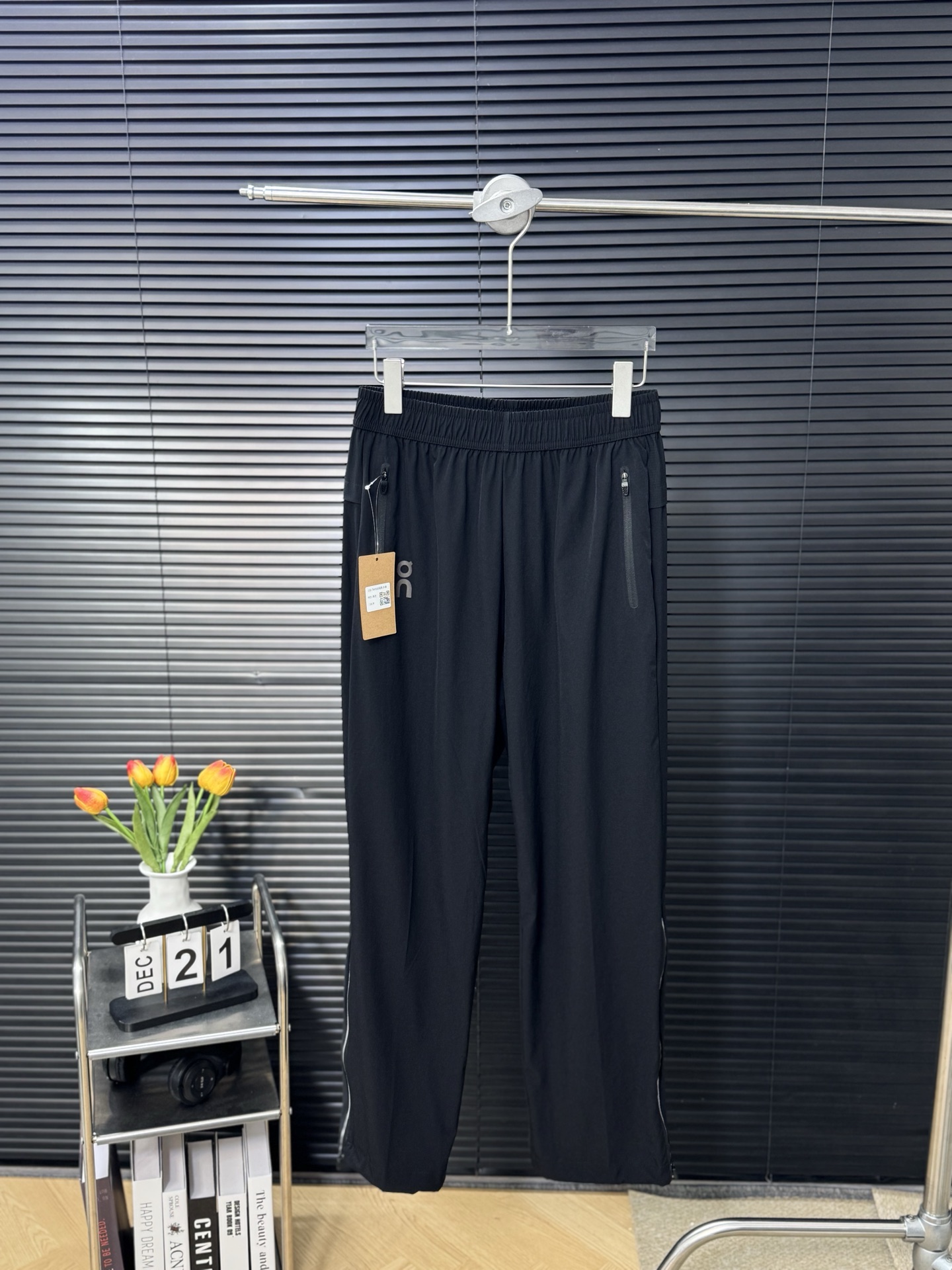 Alternative view of Pants 04173