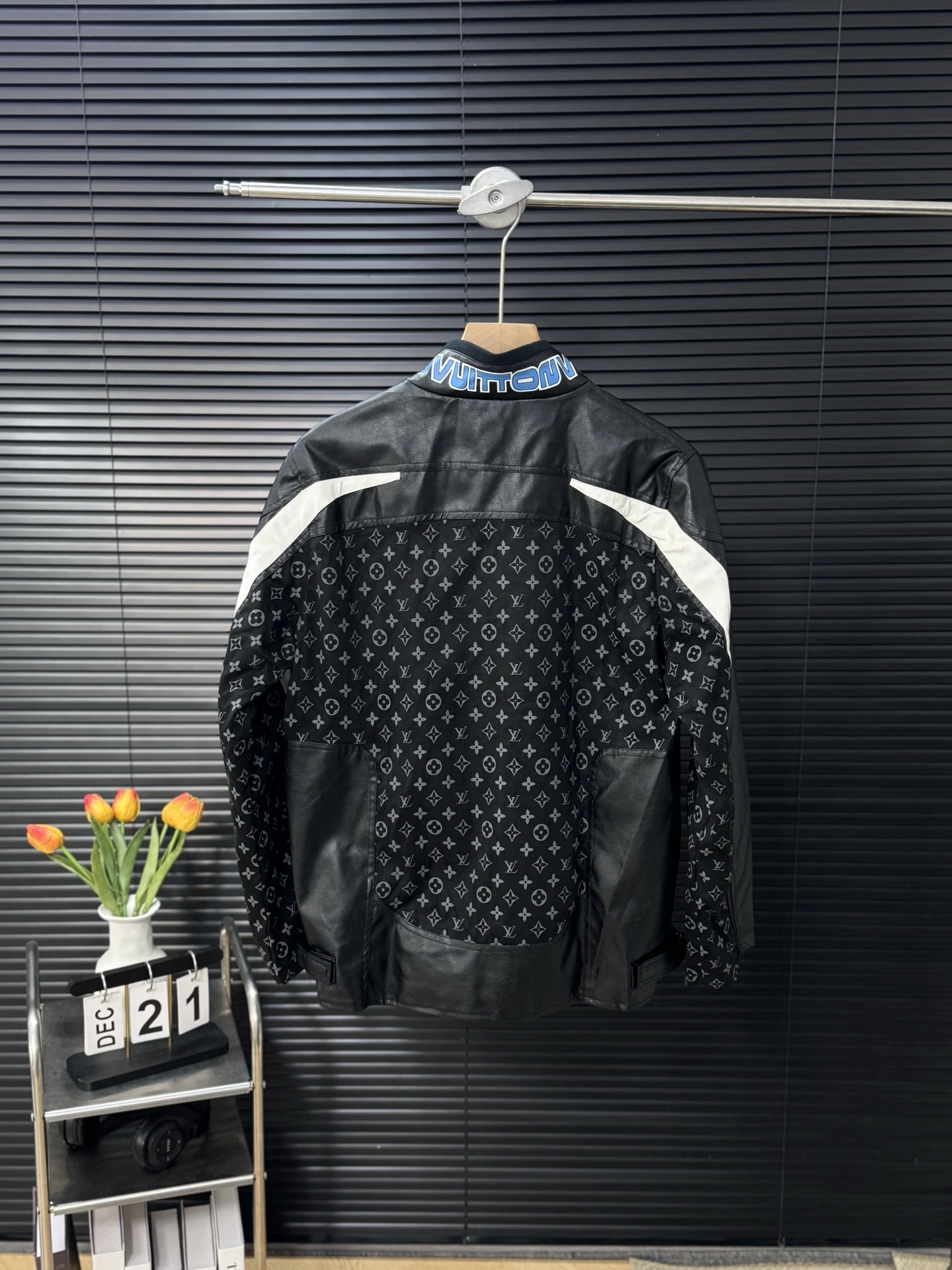 Alternative view of Louis Vuitton Jacket 02992