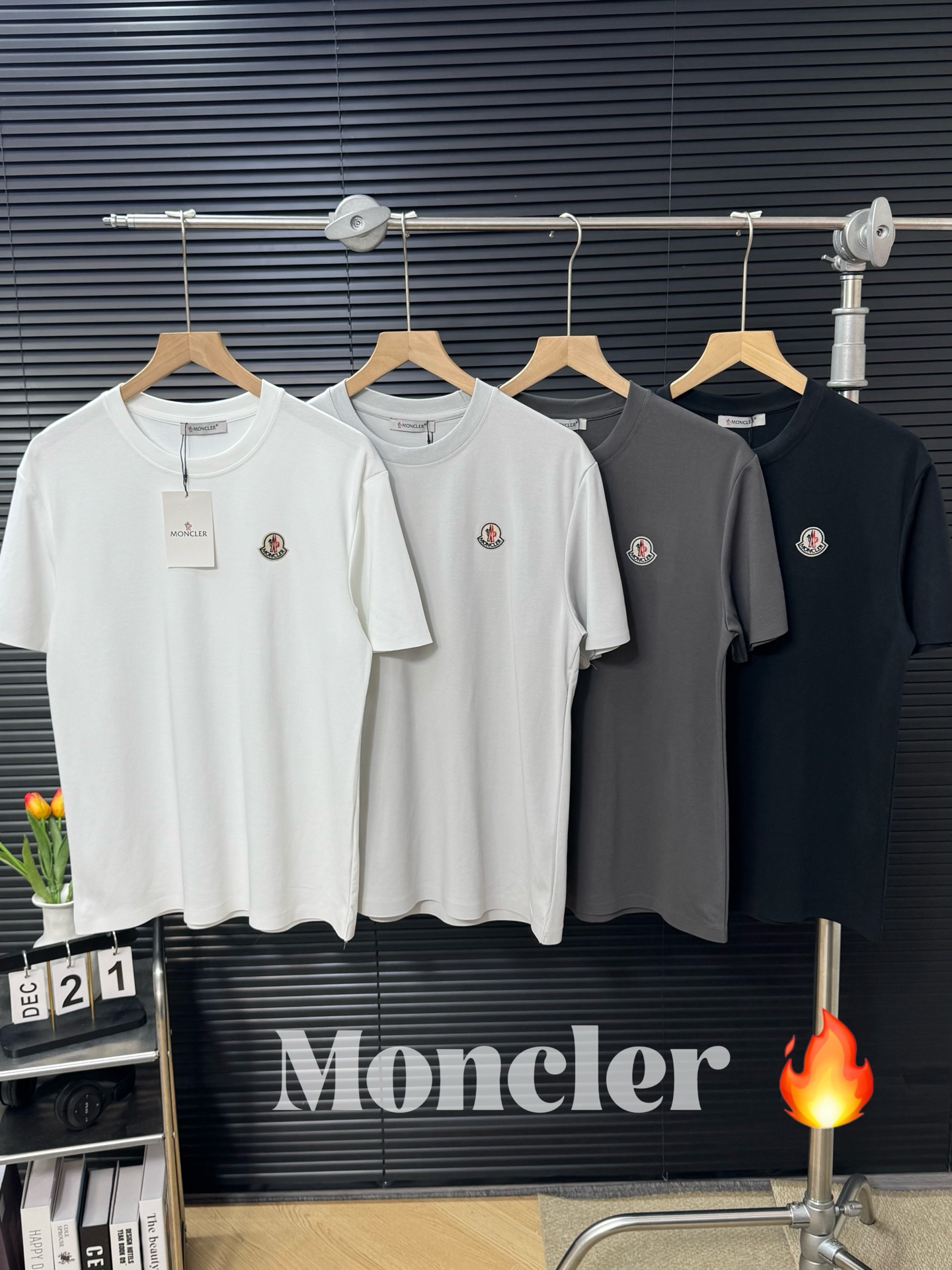 Moncler T-Shirt 00788