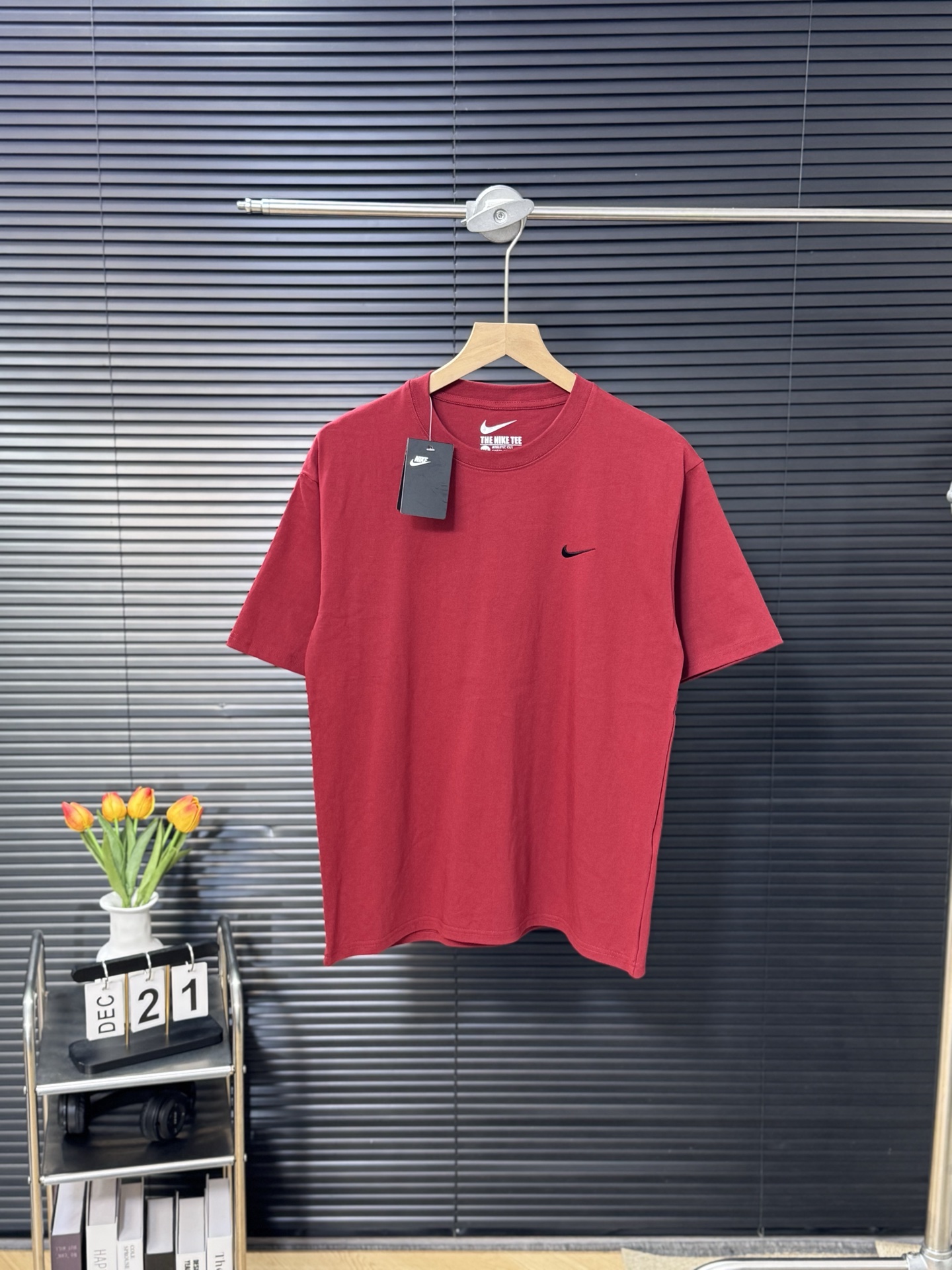 Alternative view of T-Shirt 04172