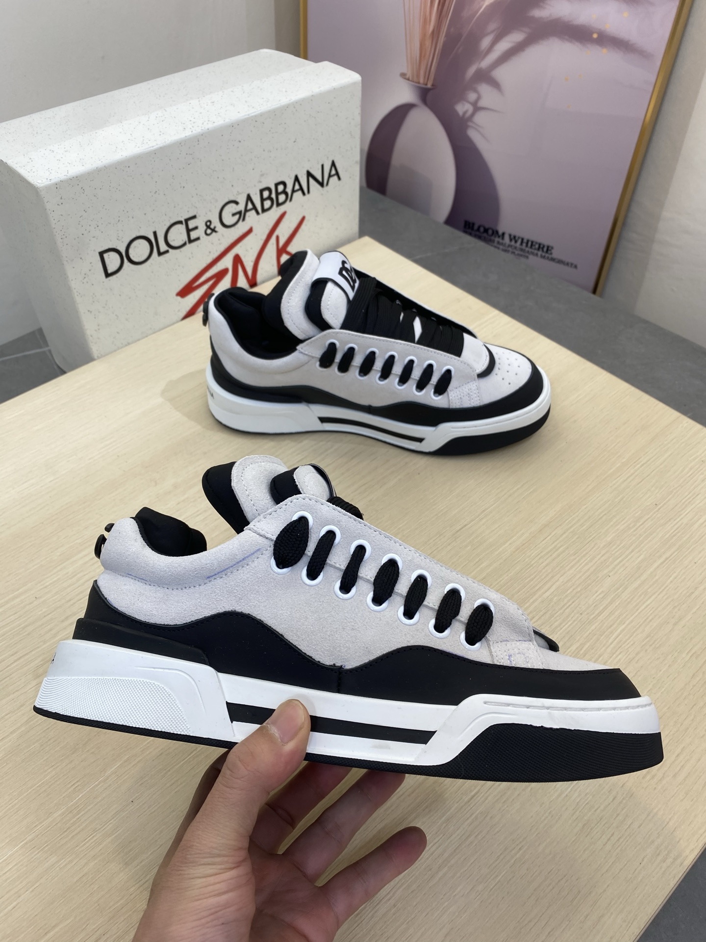 Dolce & Gabbana Men's Leather Sneakers - Premium Comfort, Stylish Design 6 i1745339819368 5292 0 4