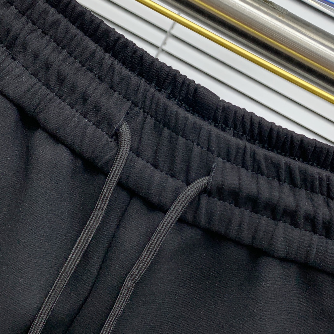 Prada Black & White Colorblock Tracksuit with Logo Patch, Size M-XXXL 8 i1724264642 6091 11