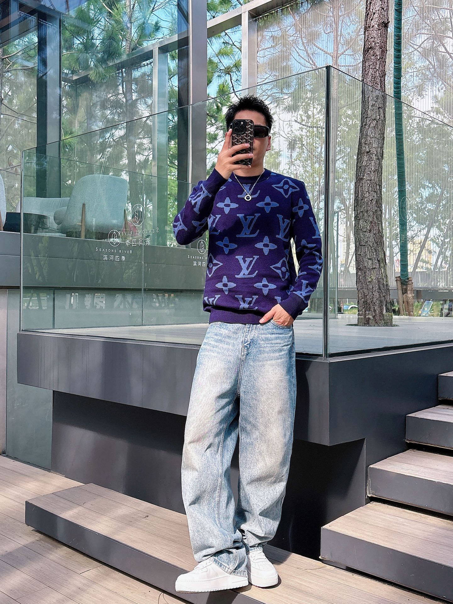 NO:509192,L brand* fitting M-XXXL 25 autumn and winter sesame-bottomed jacquard round neck sweater, exquisite craftsmanship counter fabric, top-level elements fusion, complete 3 standards, fashionable men's fashion, whether it is the comfort of the upper body or the incomparable existence, alexander wang19860909L牌*合身版型M-XXXL 25款秋冬芝麻底字母提花圆领羊毛衫,精致工艺专柜面料,顶级元素融合打造,3标齐全,潮男时尚,无论是上身舒适度还是都是无可比拟的存在,,alexander wang,Men's clothing