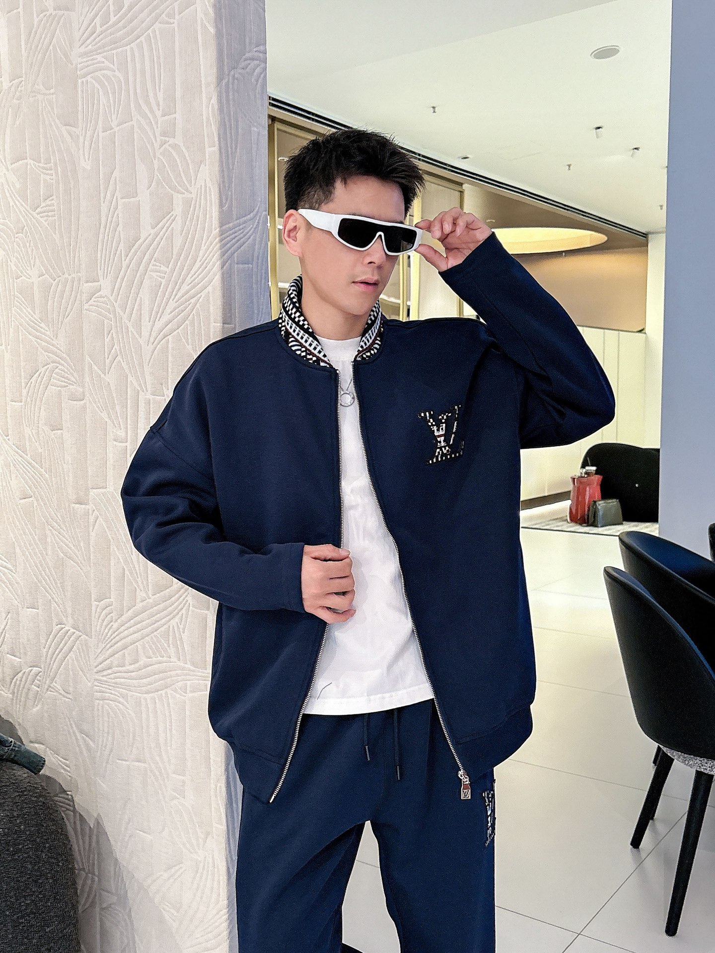 Louis Vuitton Blue Wool Blend Tracksuit with Logo Embroidery, M-XXXL 16 i1757410166992 936 0 14