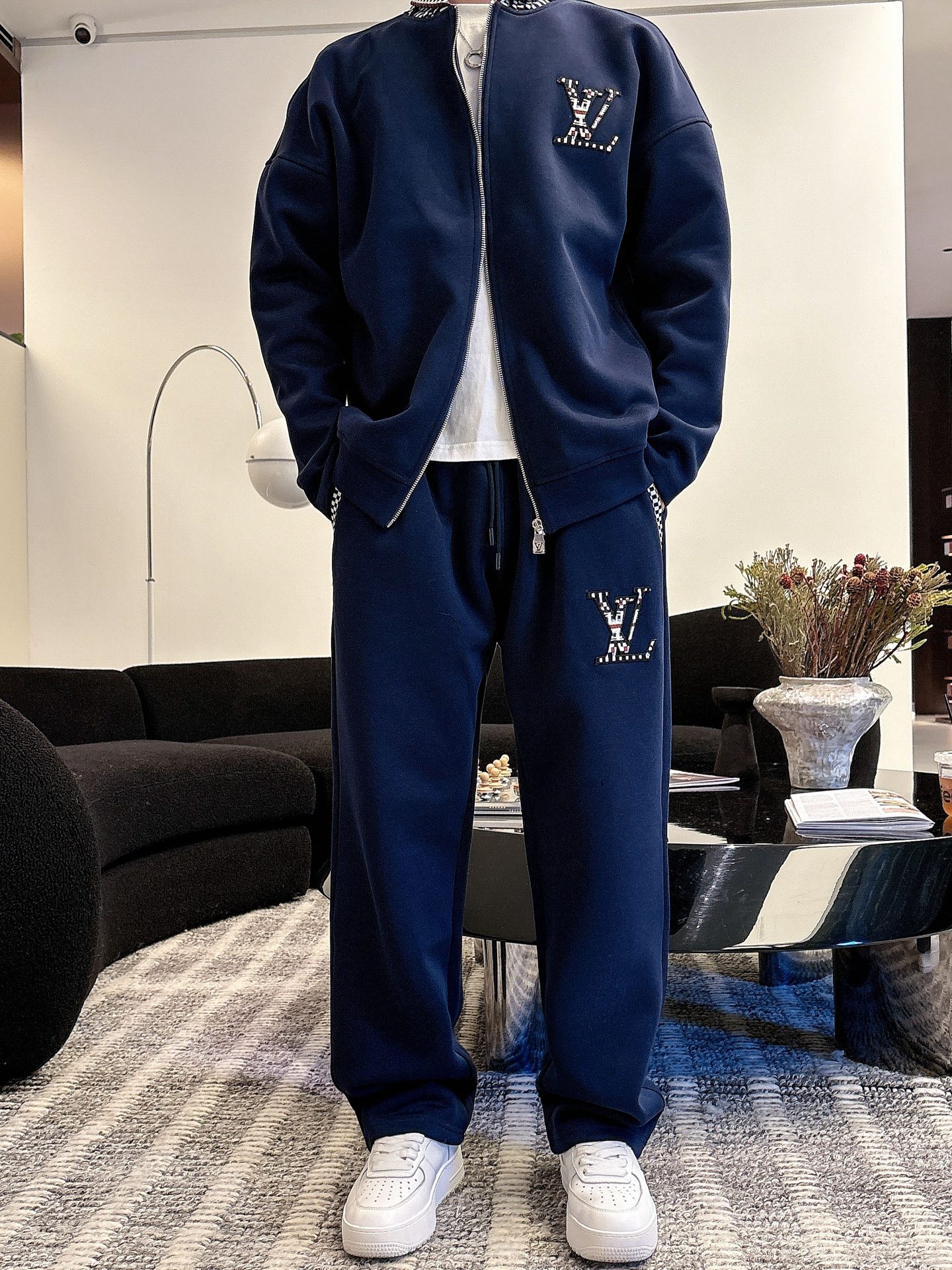 Louis Vuitton Blue Wool Blend Tracksuit with Logo Embroidery, M-XXXL 14 i1757410171568 4068 0 12
