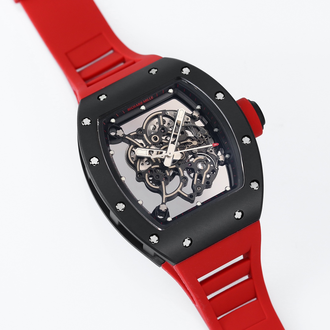 [Richard Mille Watches]The balance wheel of the dual barrel movement is clearl