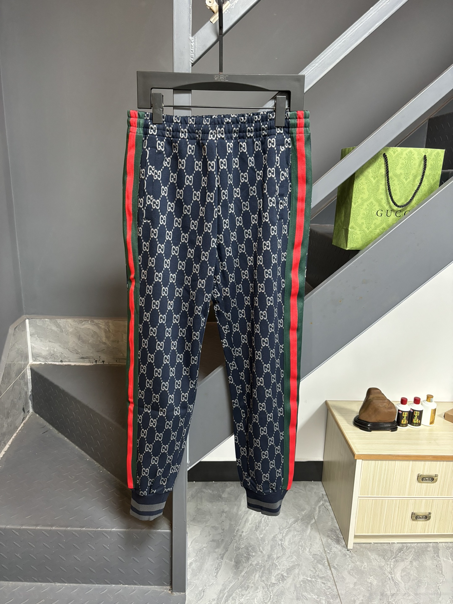 _dr19sFdF5AVHbPLVBYcSsEiw4HTKzSU2ITgdeNw