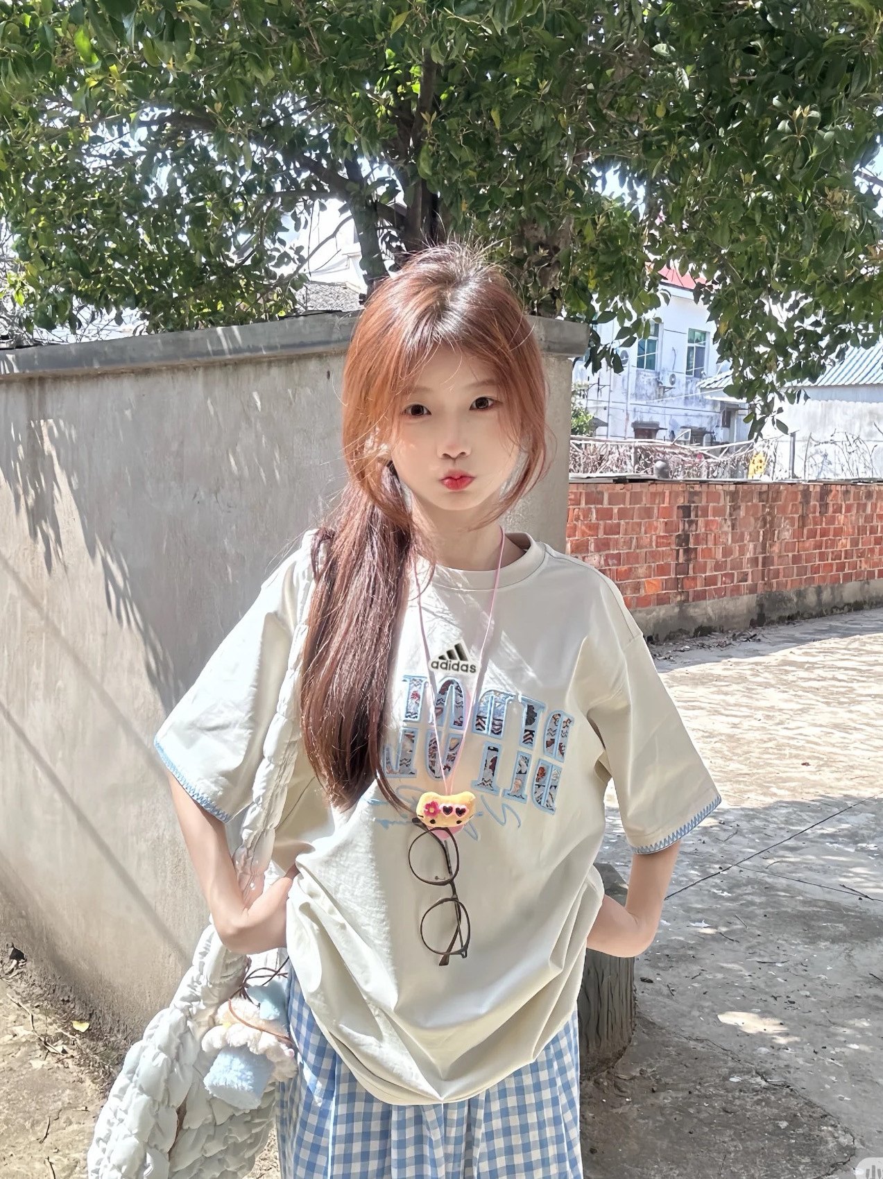 Alternative view of T-Shirt 02669