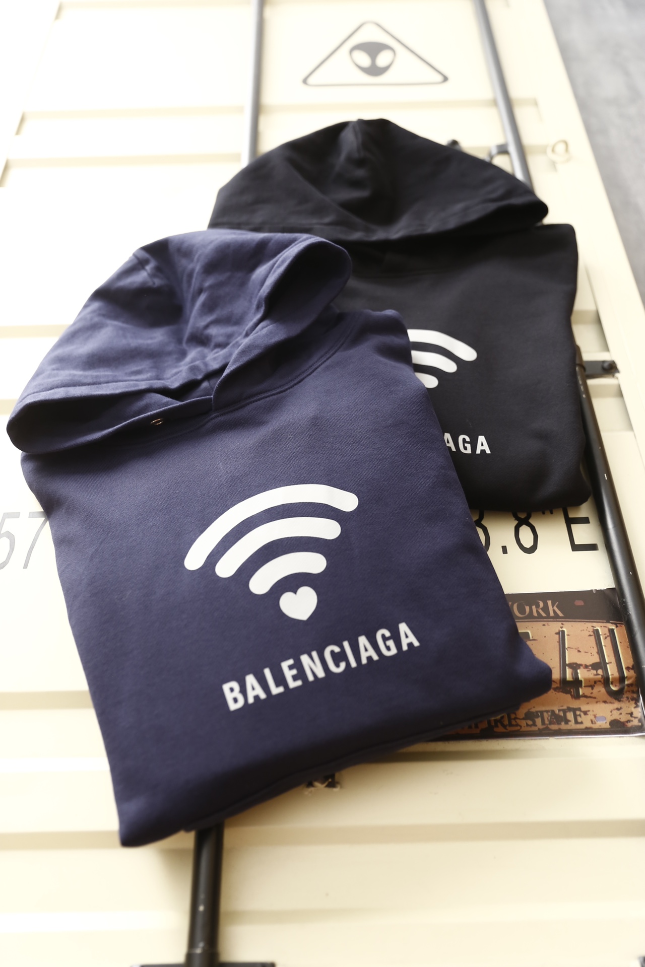 巴黎世家/Balenci*ga.2024秋冬新品男士卫衣！奢华最新款连帽卫衣奢华品牌字母LOGO设计！原