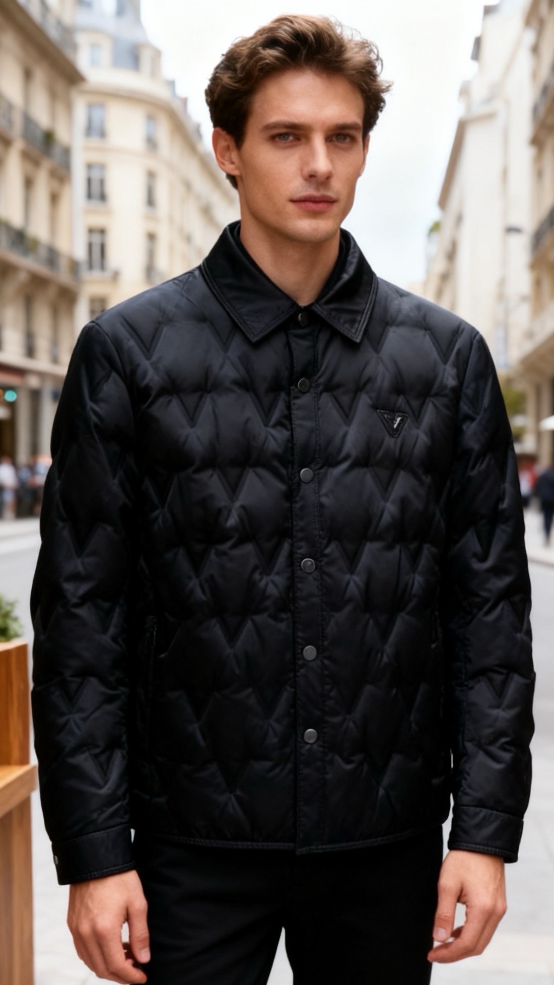 NO:656251,Valentino. 25 new autumn and winter men's black shirt-style down jacket adopts rhombus quilting technology. The brand letters LOGO design on the chest is evenly filled and has moderate fluffiness. It ensures warmth while maintaining a neat silhouette. The front metal snap button opens and closes. The overall is a classic shirt-style cut with simple and smooth lines. It can be worn alone to create a casual business style, or can be worn as an inner layer with coats and jackets. It is a versatile and practical item for winter wear!  Sizes 48-56, shipped next day!  ,,valentino,jackets & coats,shirts,down jacket,alexander wang19860909华伦天奴. 25秋冬新款男士黑色衬衫式羽绒服采用菱格绗缝工艺,胸前品牌字母LOGO设计填充均匀且蓬松度适中,在保证保暖性的同时保持利落版型,前襟金属按扣开合,整体为经典的衬衫式剪裁,线条简约流畅,既可单穿打造休闲商务风,也能作为内搭叠穿大衣、夹克,是冬日穿搭的百搭实用单品！尺码48-56,隔天出货！,,valentino,jackets & coats,shirts,down jacket,alexander wang,Men's clothing