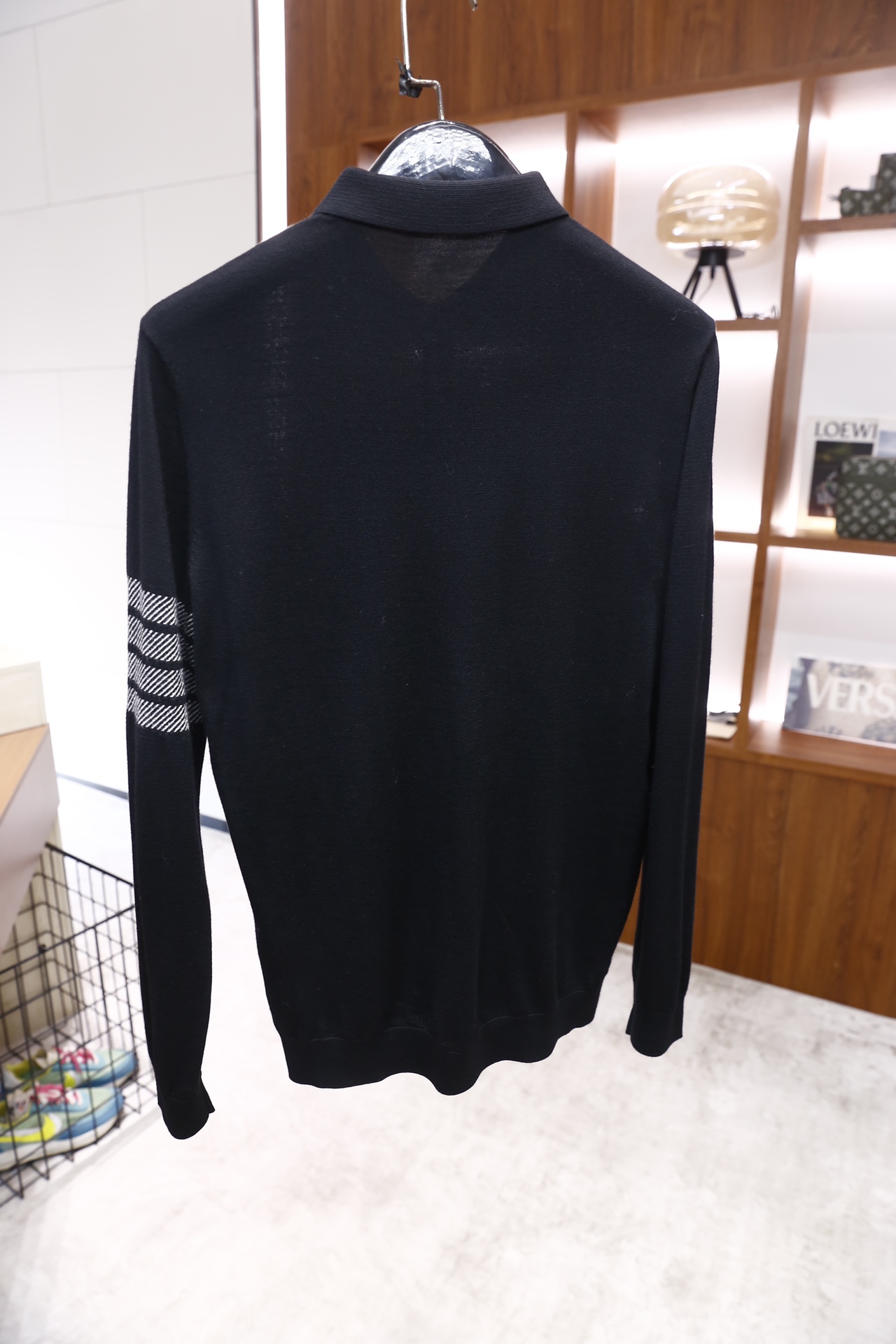 🔥汤姆布朗/TB.25秋冬新品！时尚男士纯羊毛长袖Polo衫，采用针织面料打造，领口为经典Polo翻领设