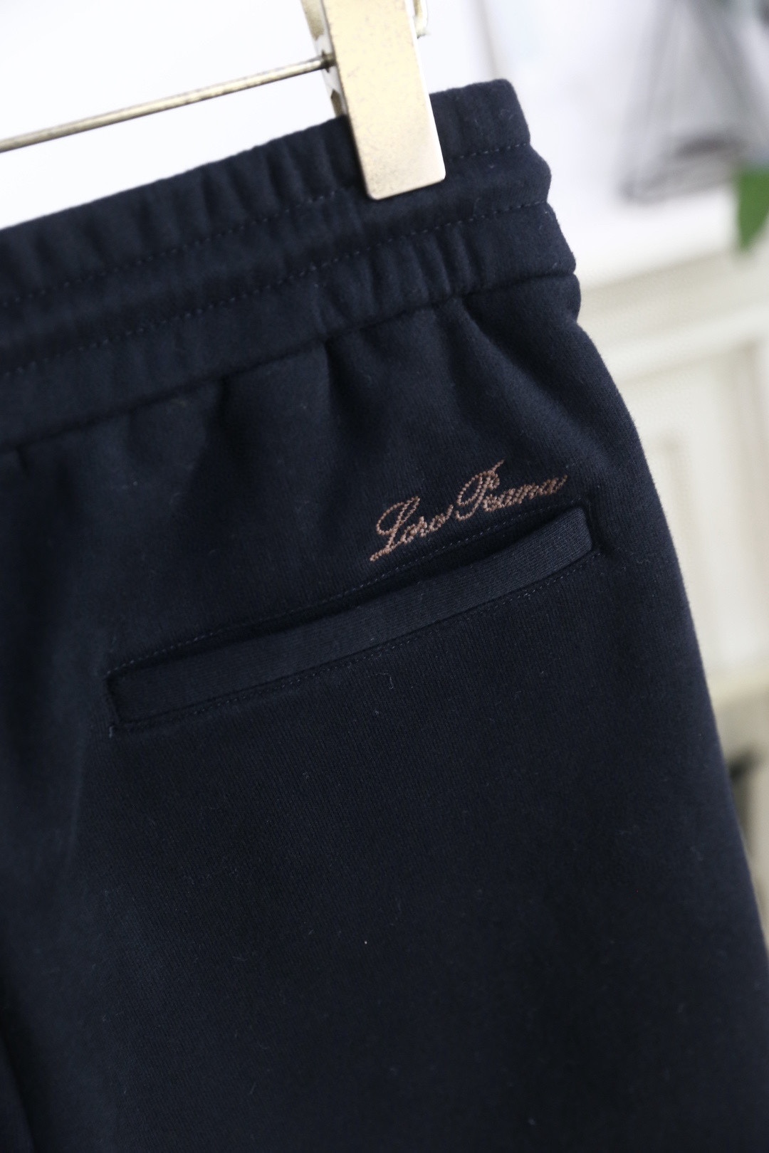 🔥lP🆕.25秋季新品时尚原单男士卫裤，采用进口高档顶级定制棉面料，奢华经典品牌原版logo设计 上身随
