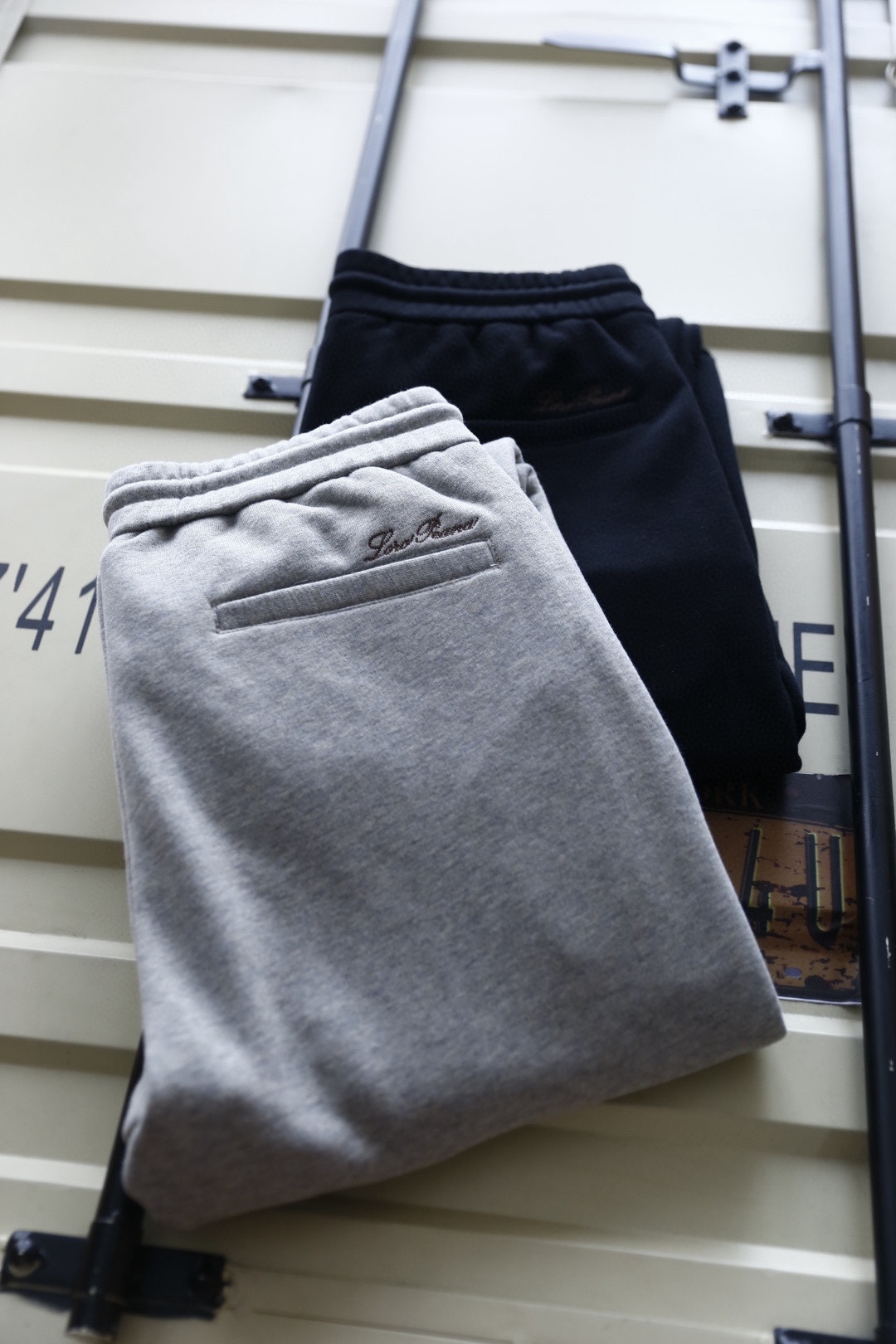 🔥lP🆕.25秋季新品时尚原单男士卫裤，采用进口高档顶级定制棉面料，奢华经典品牌原版logo设计 上身随