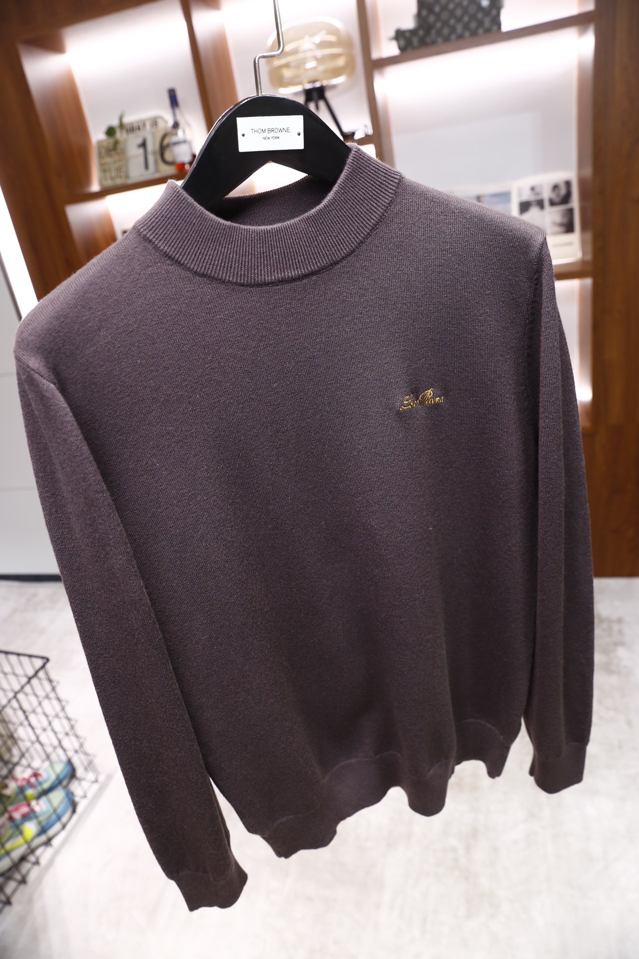 🔥lP🆕.25秋季新品！时尚男士中领长袖毛衫👍🏼采用羊毛混纺面料！衣橱里不可或缺的百搭利器，市面罕见类型