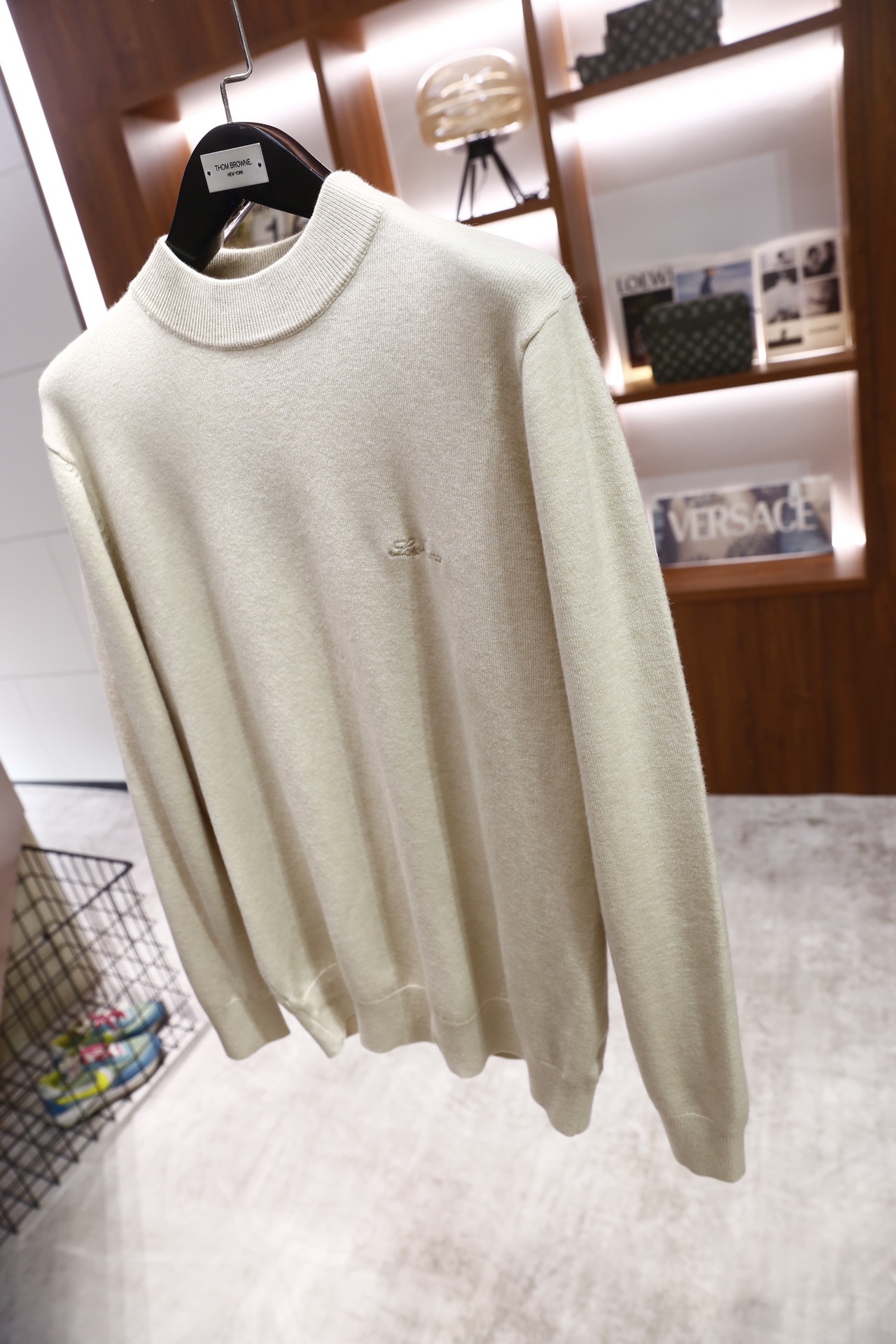 🔥lP🆕.25秋季新品！时尚男士中领长袖毛衫👍🏼采用羊毛混纺面料！衣橱里不可或缺的百搭利器，市面罕见类型